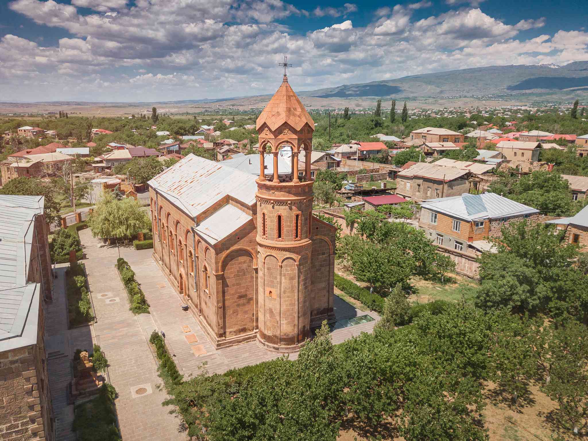 Vista cênica de Oshakan - excursão particular de um dia de Yerevan - foto 2