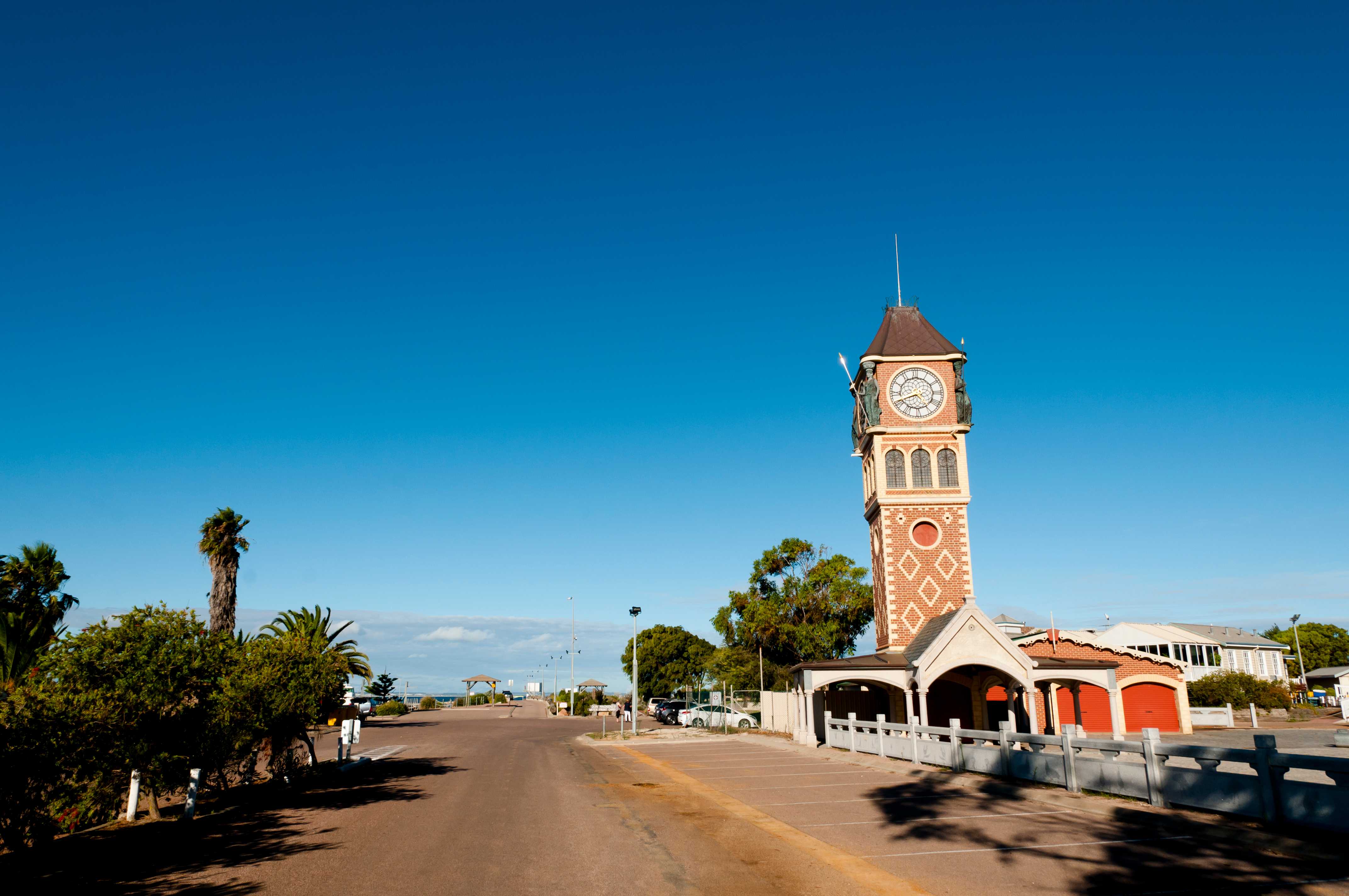 Private transfers around Ouyen: Australia with Daytrip