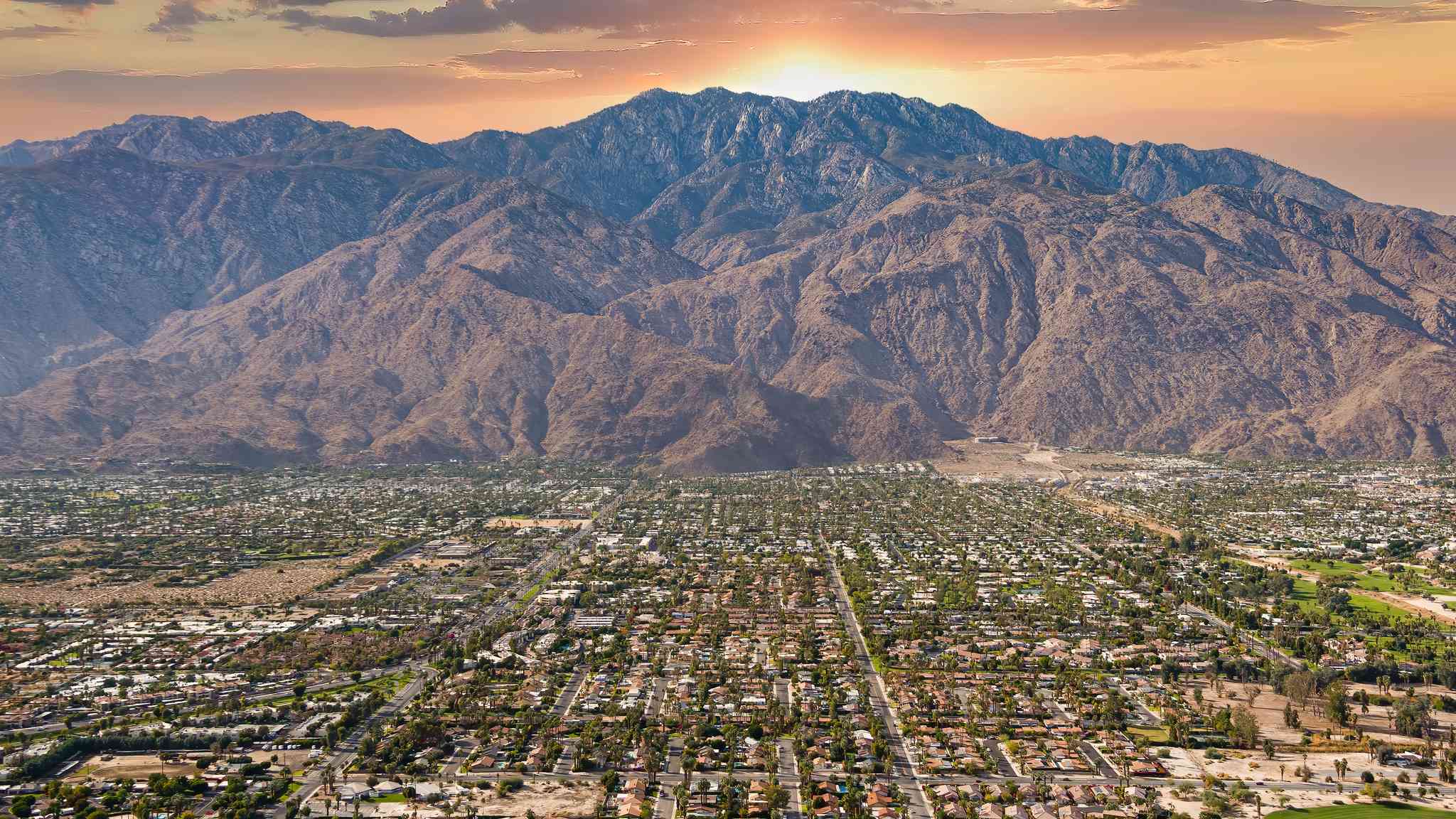 Scenic view of Palm Springs - private day trip from John Wayne Airport - photo 3