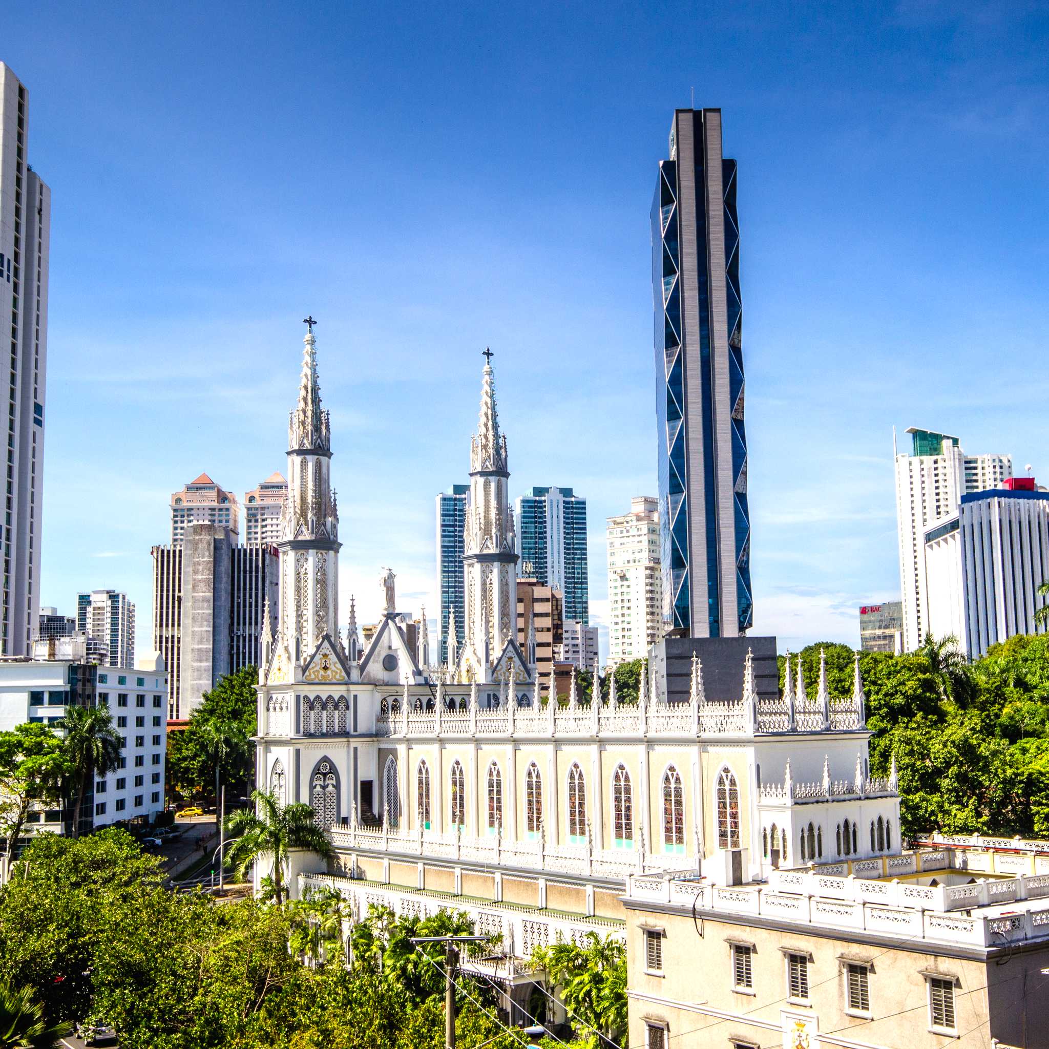 Private car transfers in Panama from Panama Tocumen International Airport