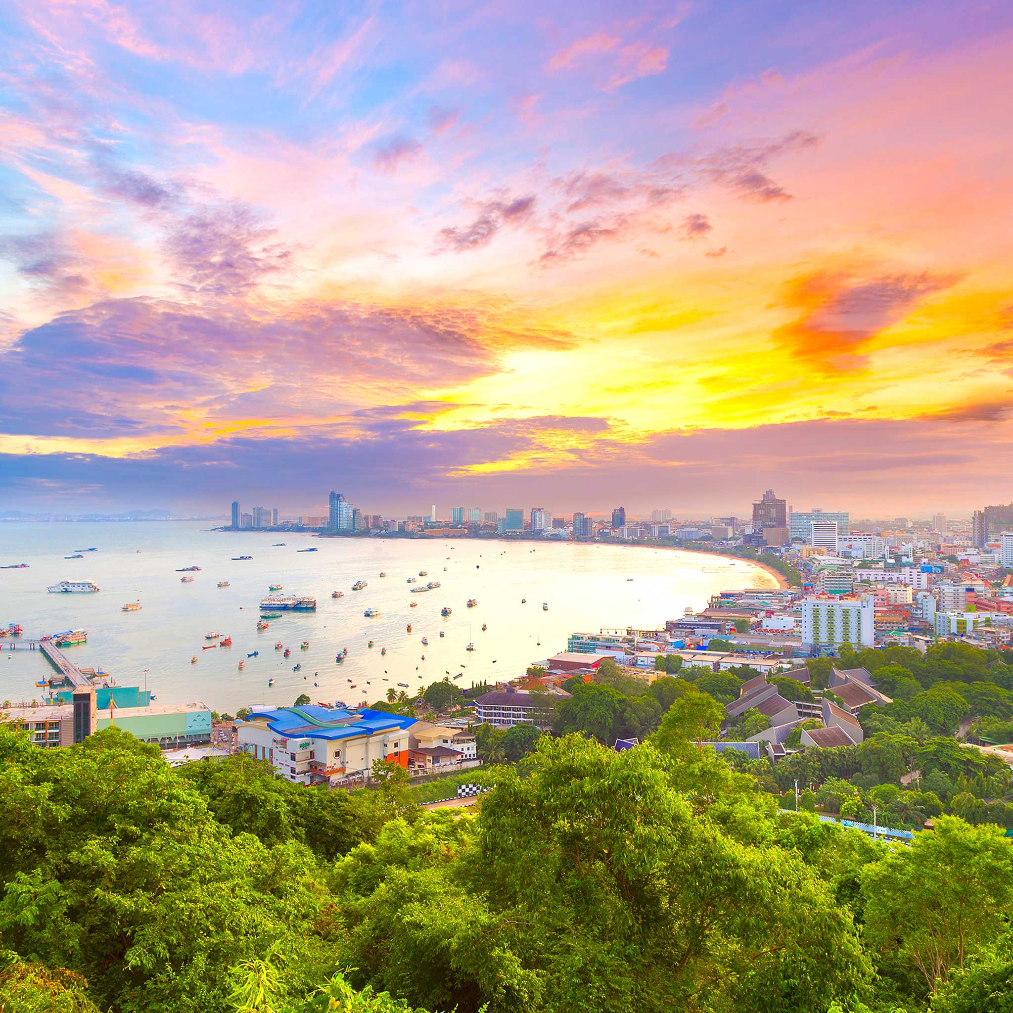 Private car transfers in Thailand from Pattaya