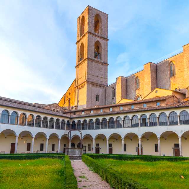 Cortona to Perugia and Spello: Private day trip