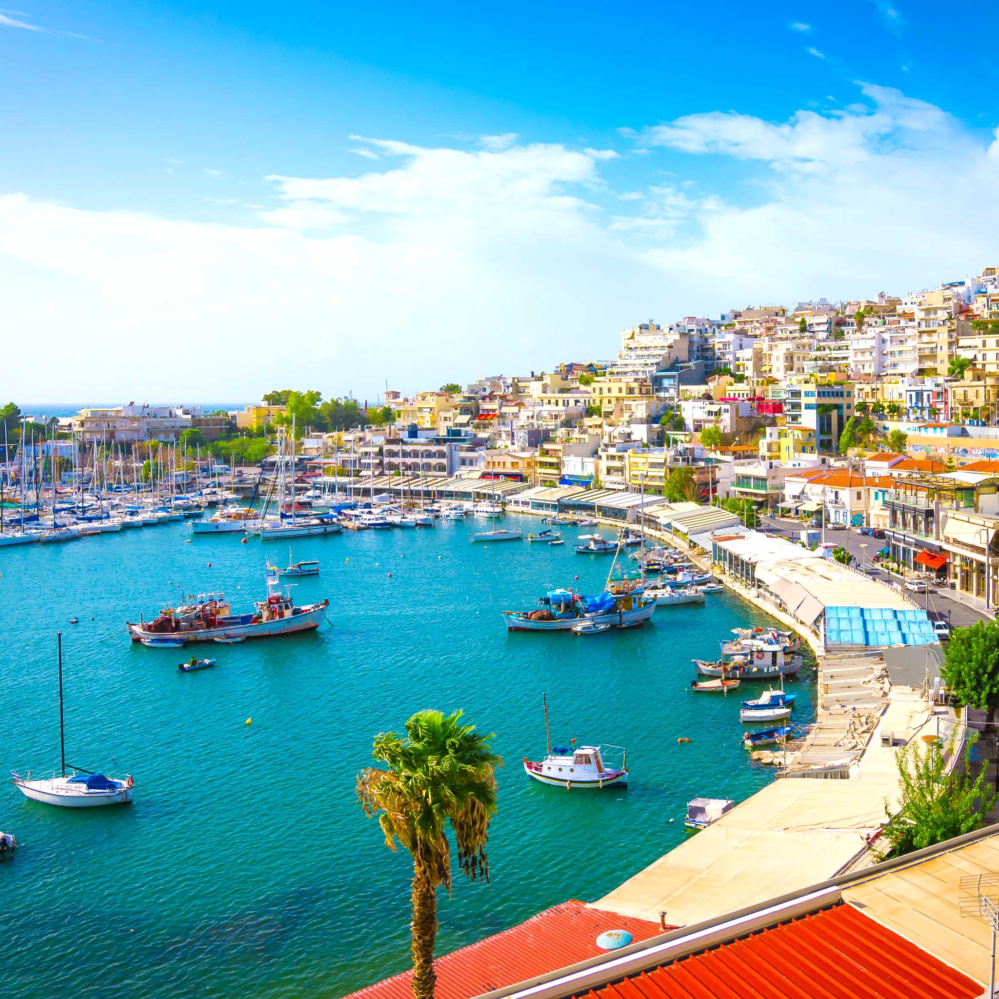 Private car transfers in Greece from Piraeus