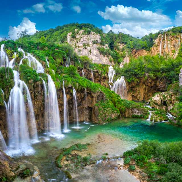 Zagreb to Plitvice Lakes National Park: Private day trip