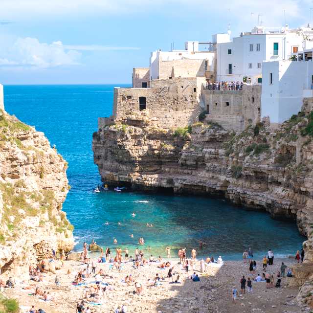 Matera to Polignano a Mare: Private day trip