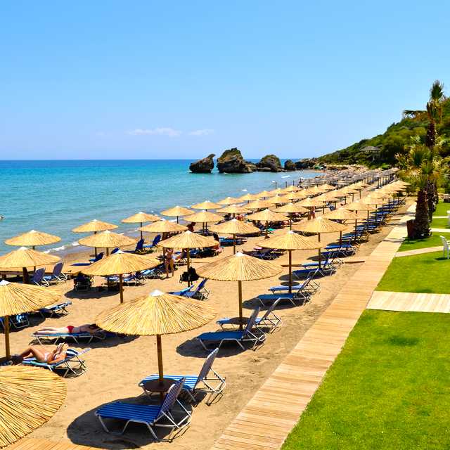 Zakinthos to Porto Zoro Beach and Grampsas Winery: Day trip