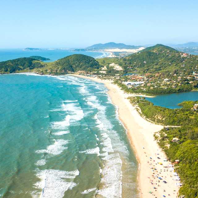 Florianopolis to Praia do Rosa and Torres: Private day trip