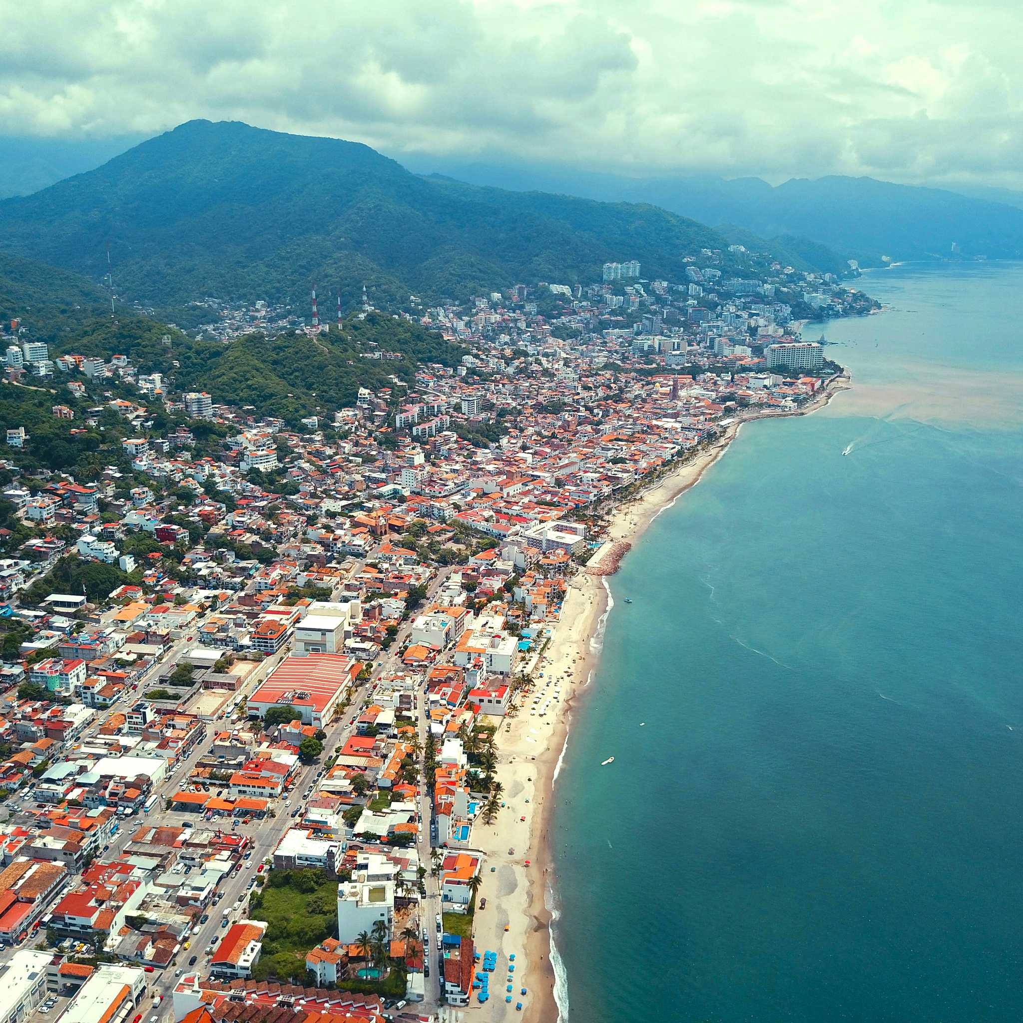 Private car transfers in Mexico from Puerto Vallarta Airport