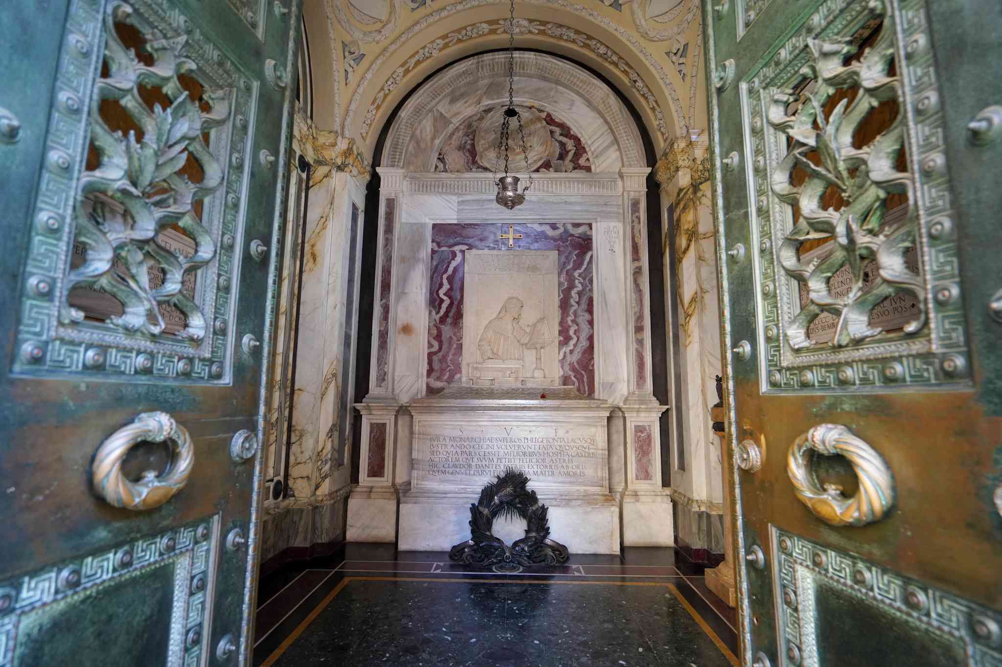 Scenic view of Ravenna - private day trip from Modena - photo 5