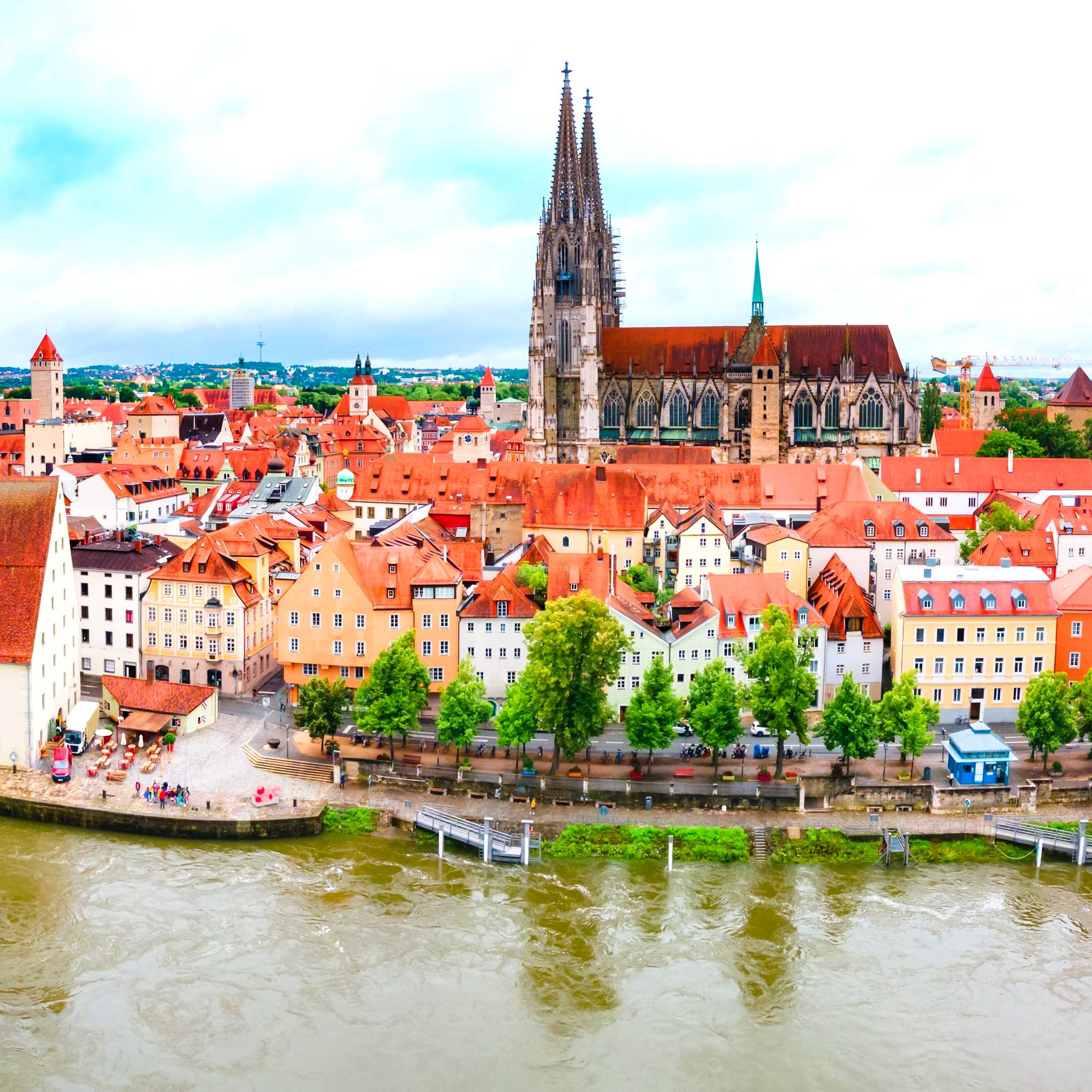 Private car transfers in Germany from Regensburg