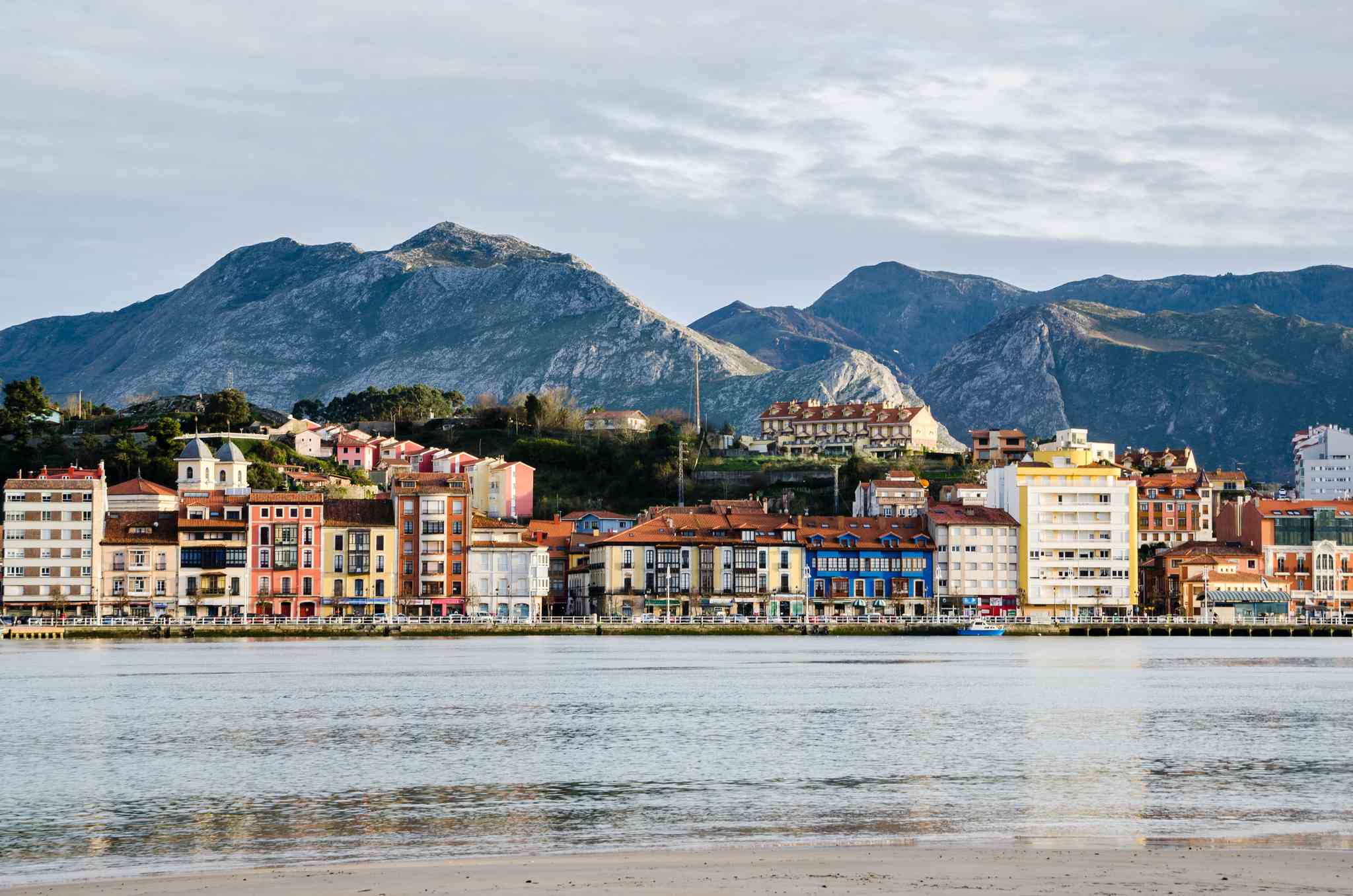 Blick auf die Landschaft von Oviedo - private Tagesreise von Ribadesella - Foto 5