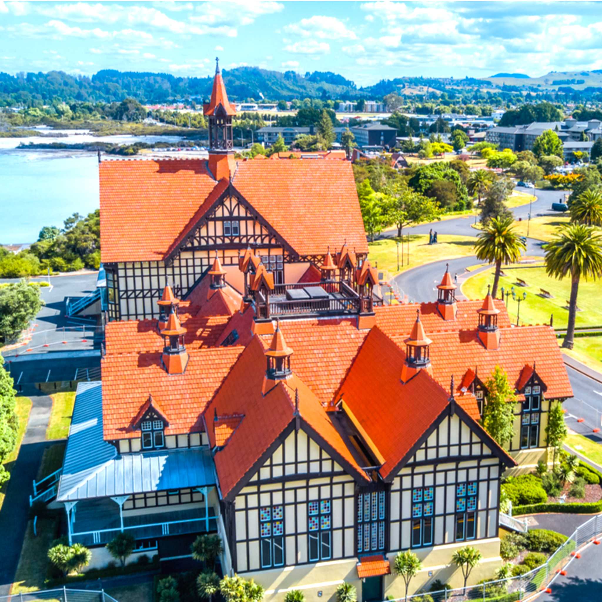 Private car transfers in New Zealand from Rotorua