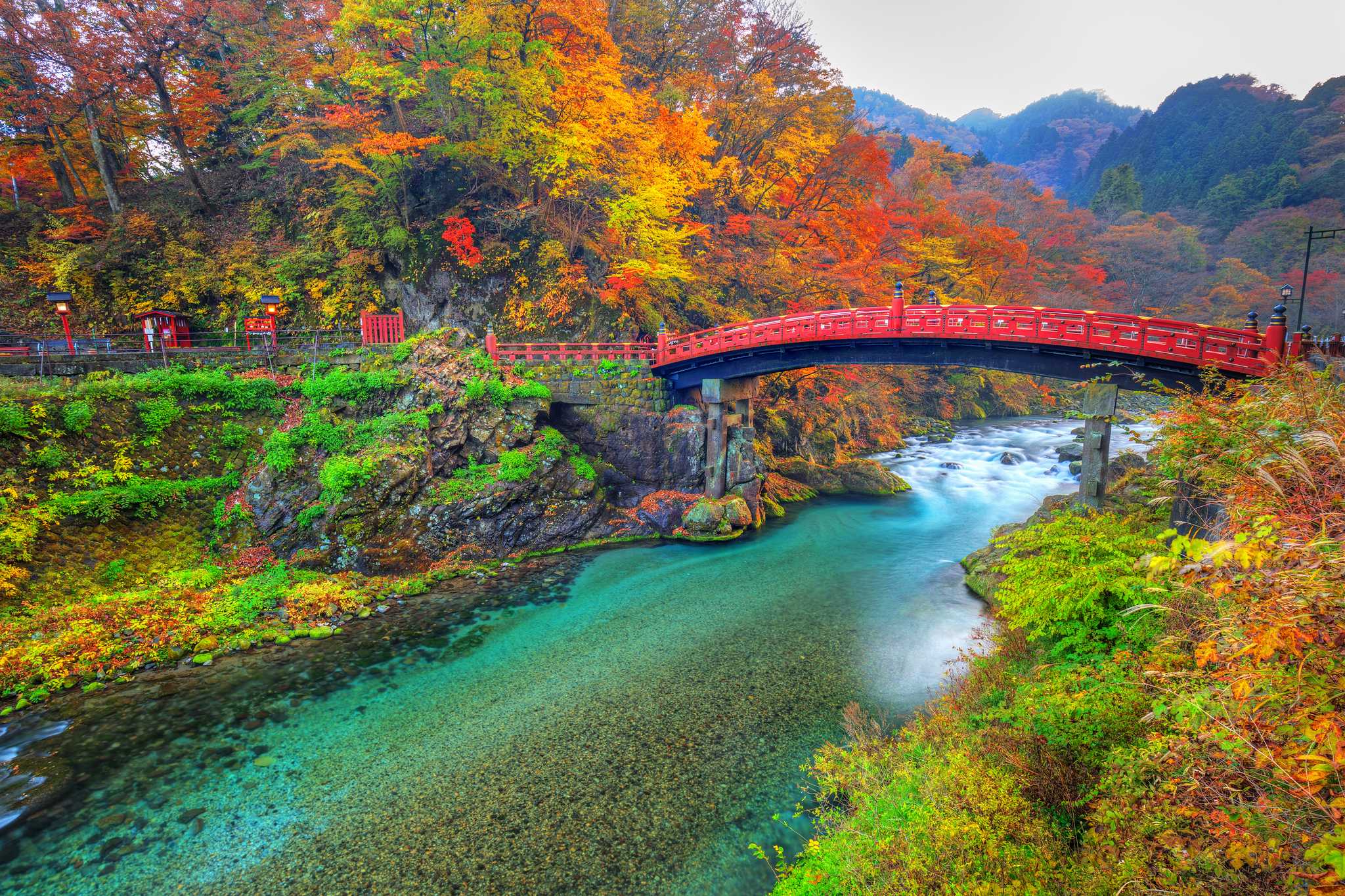 Private Autotransferdienste in Ryuzu Falls - malerische Aussicht auf Ryuzu Falls in Japan