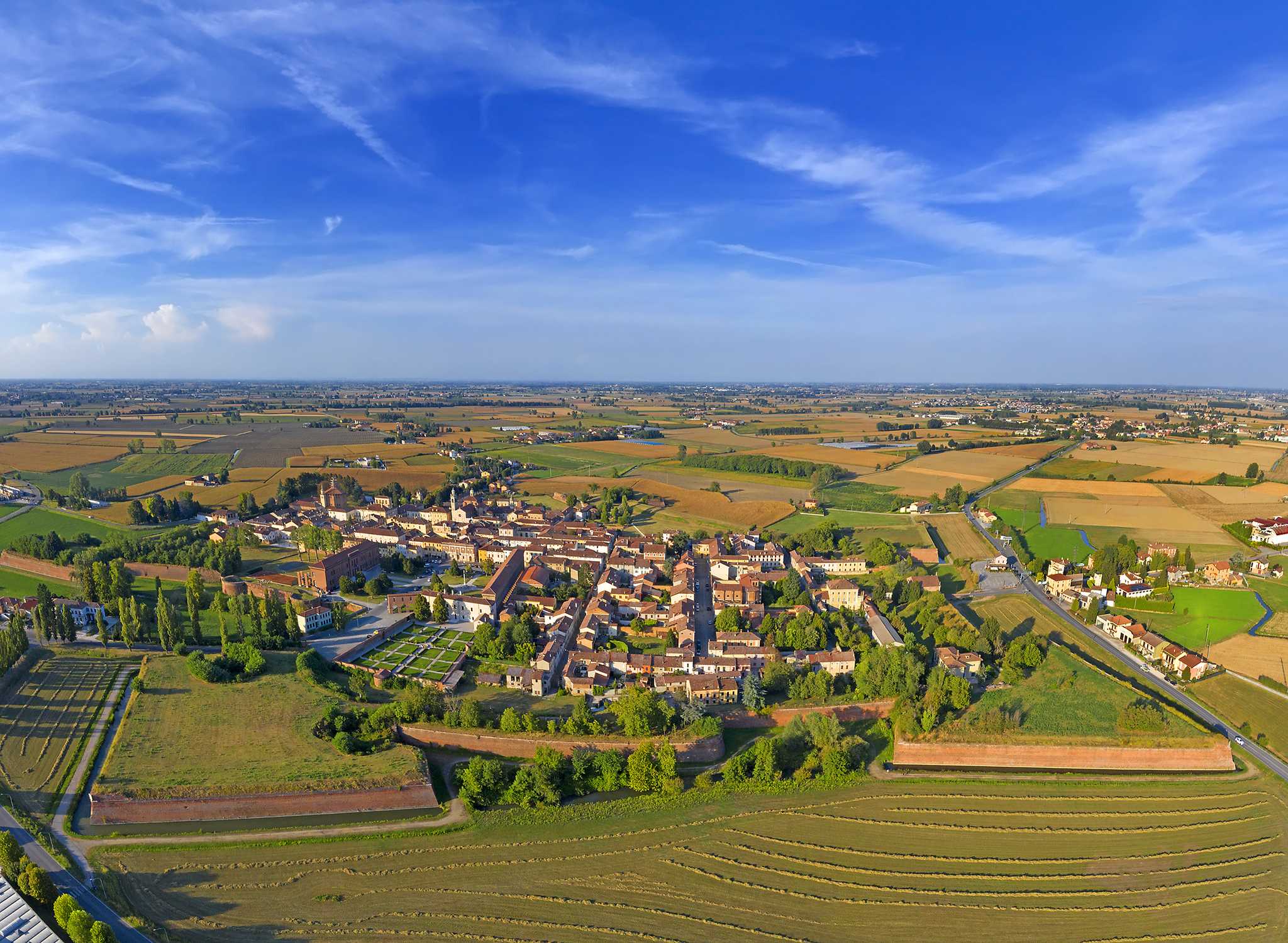 Itinerary stop at Sabbioneta on private day trip from Milan