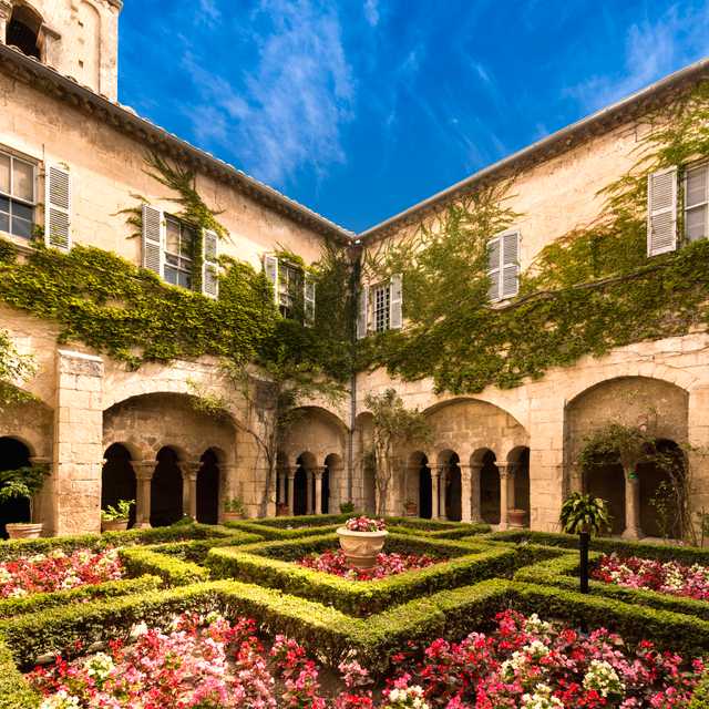 Aix to Les Baux and Saint-Remy-de-Provence: Day trip