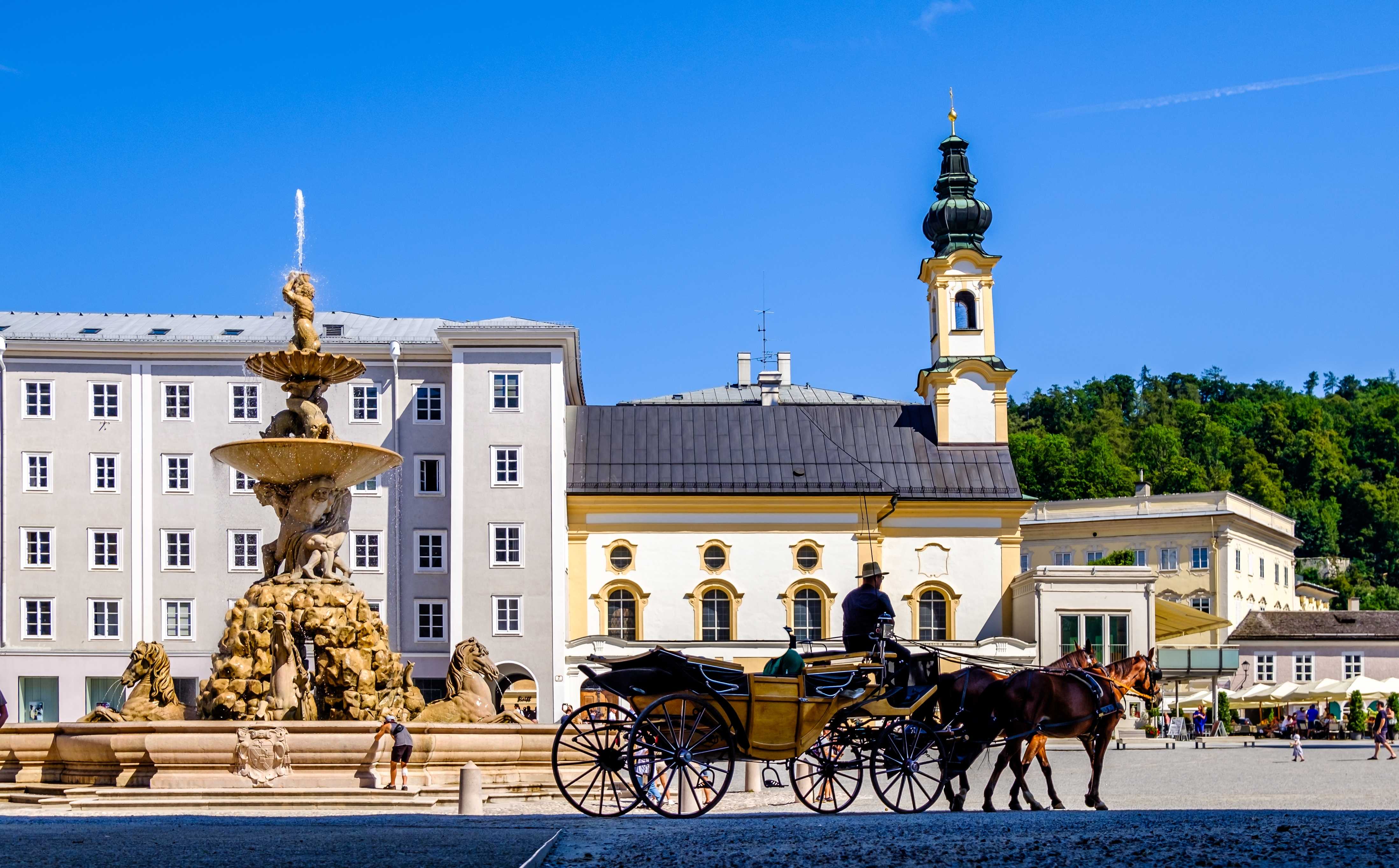 Calalzo di Cadore to Salzburg Private Transfer | Daytrip