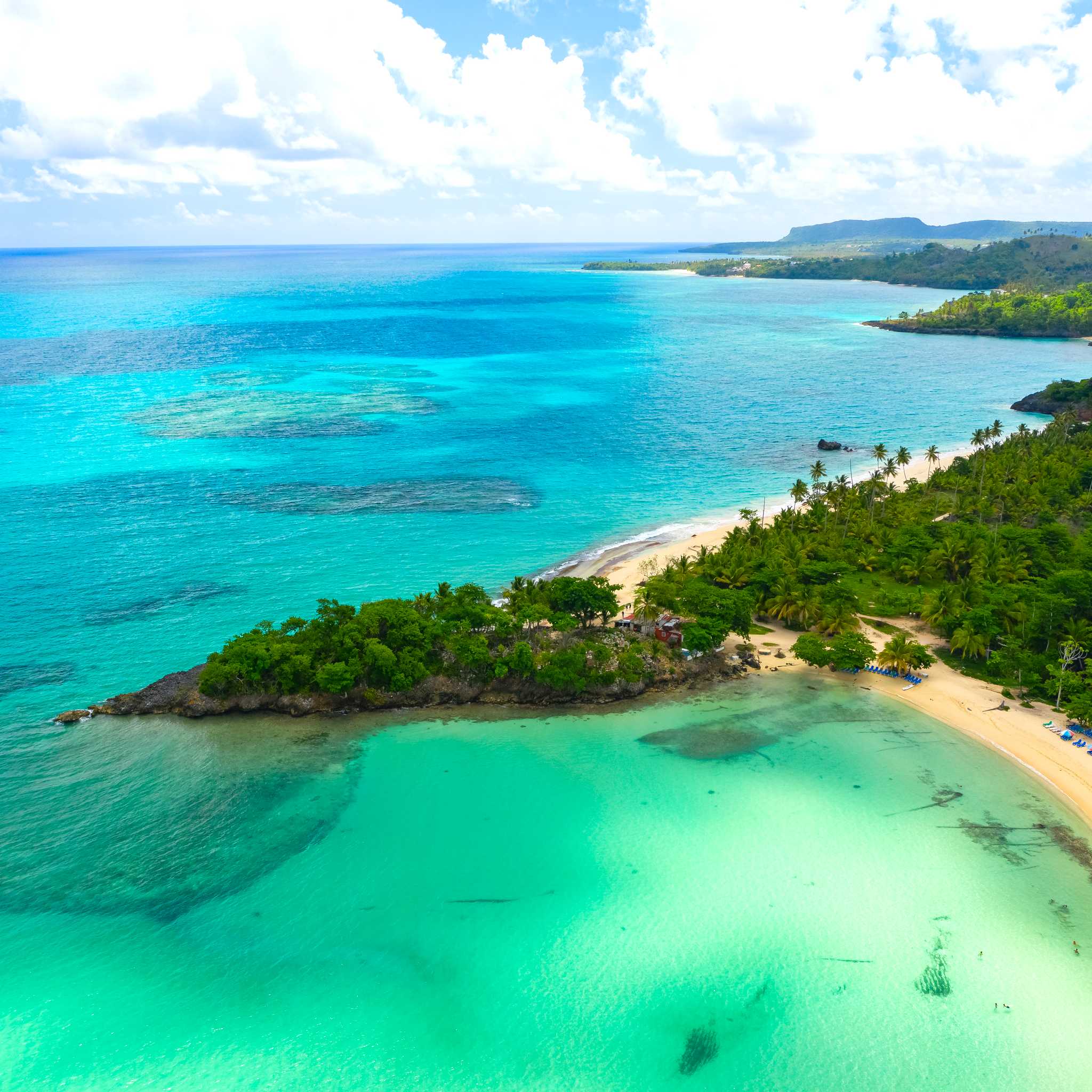 Private car transfers in Dominican Republic from Samana