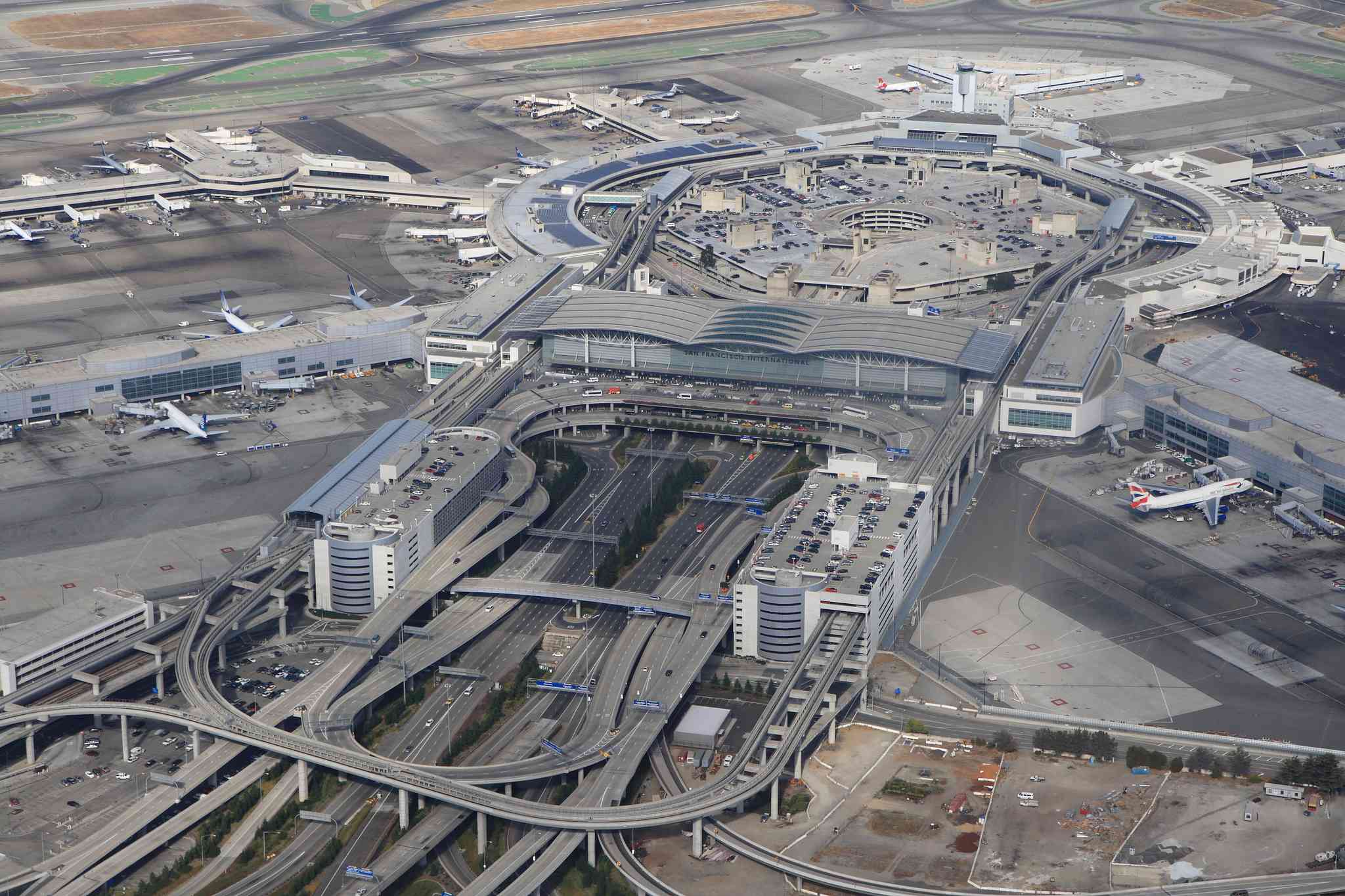 Yosemity Valley 의 경치 - San Francisco International Airport 에서 출발하는 개인 day trip - 사진 6