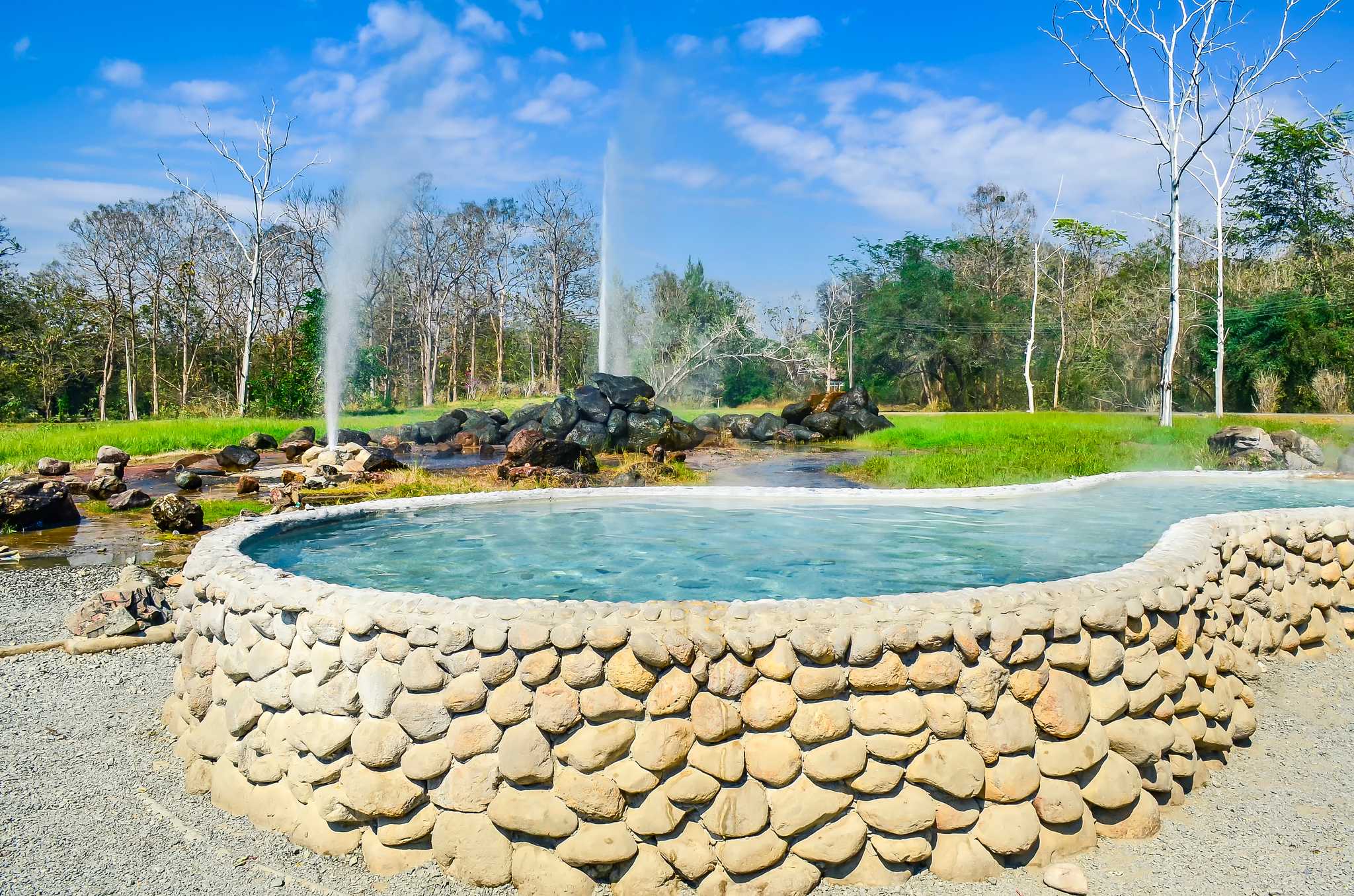 Reiseroute Stop in San Kamphaeng Hot Springs auf privatem Tagesausflug von Chiang Mai