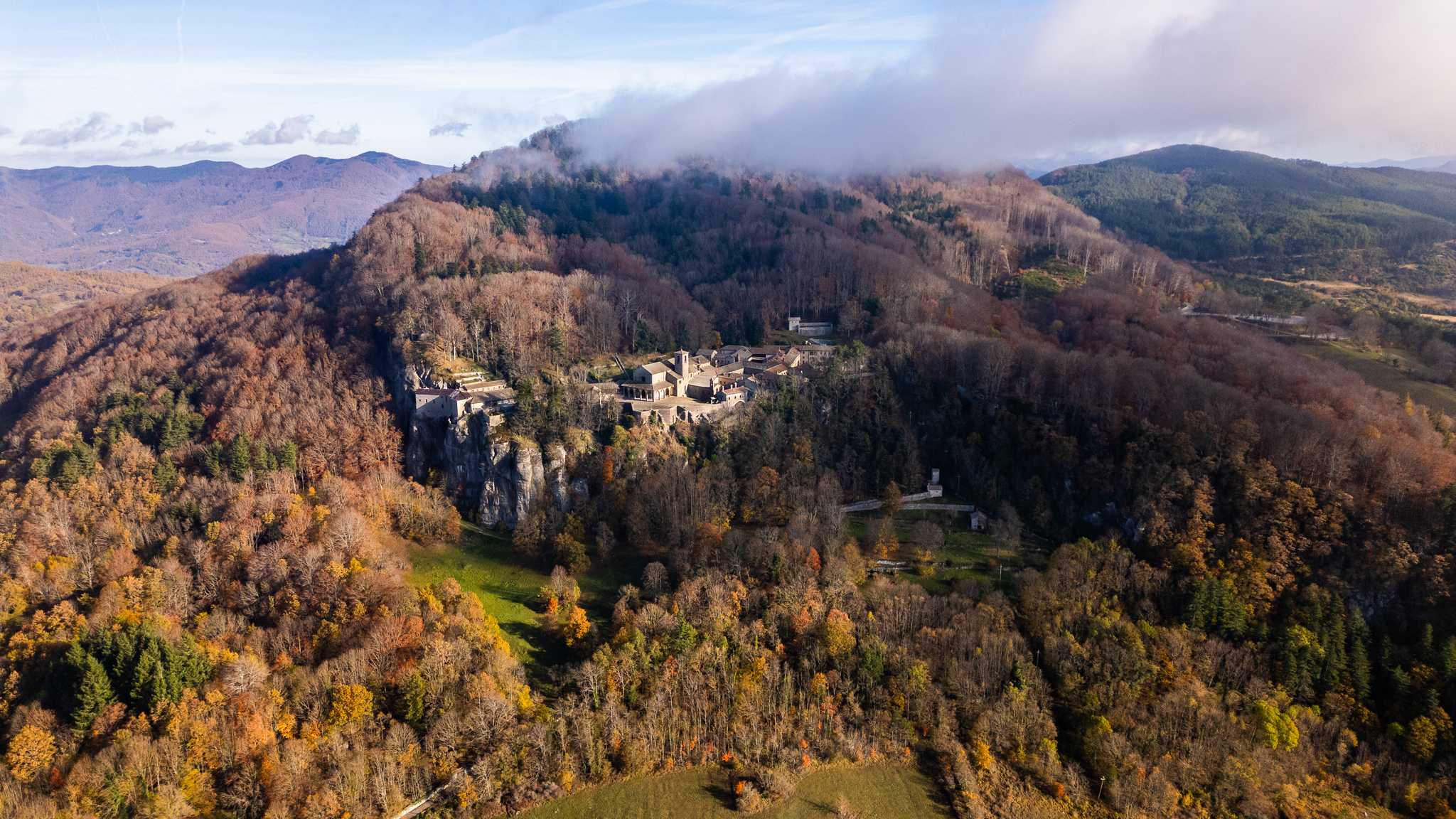 Visitez Sanctuary of La Verna sur le chemin de florence-airport-it à poppi-it avec Daytrip