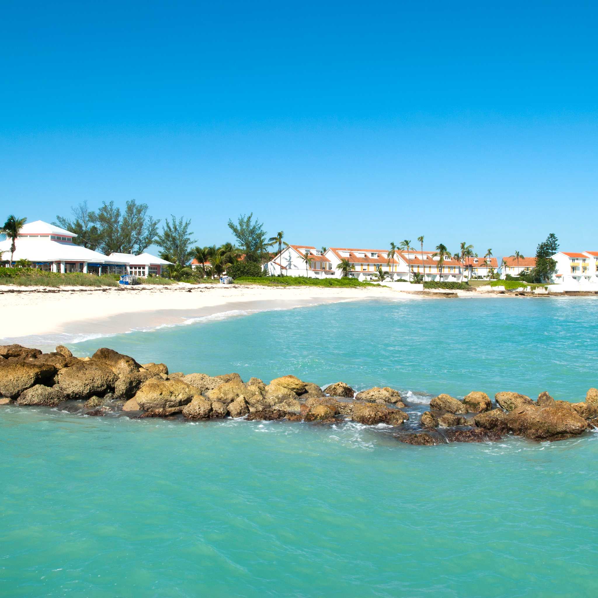 Private car transfers in Bahamas from Sandyport Beach