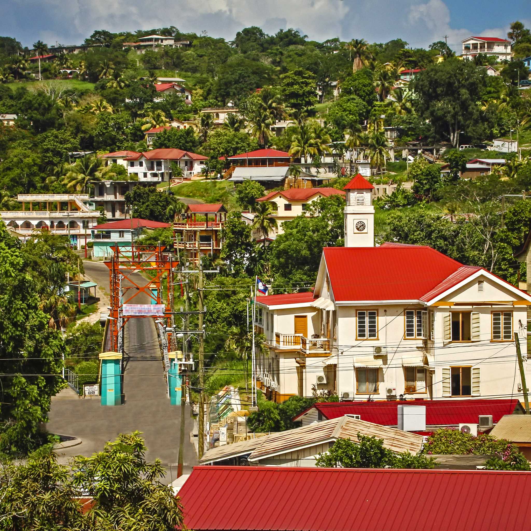 Private car transfers in Belize from Santa Elena