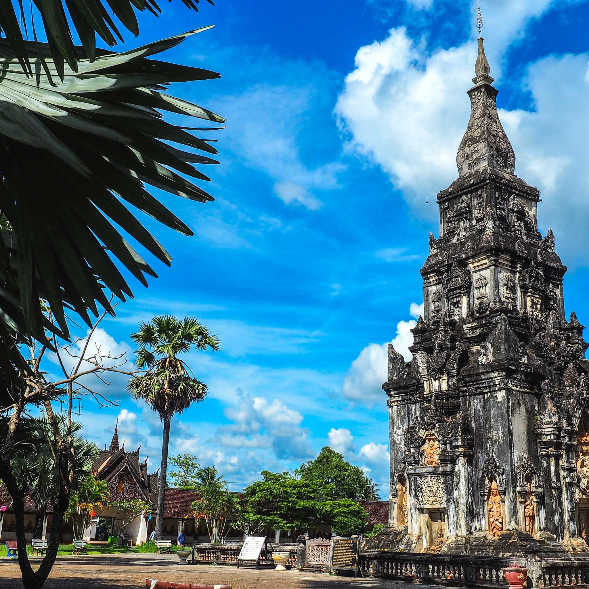 Private car transfers in Laos from Savannakhet