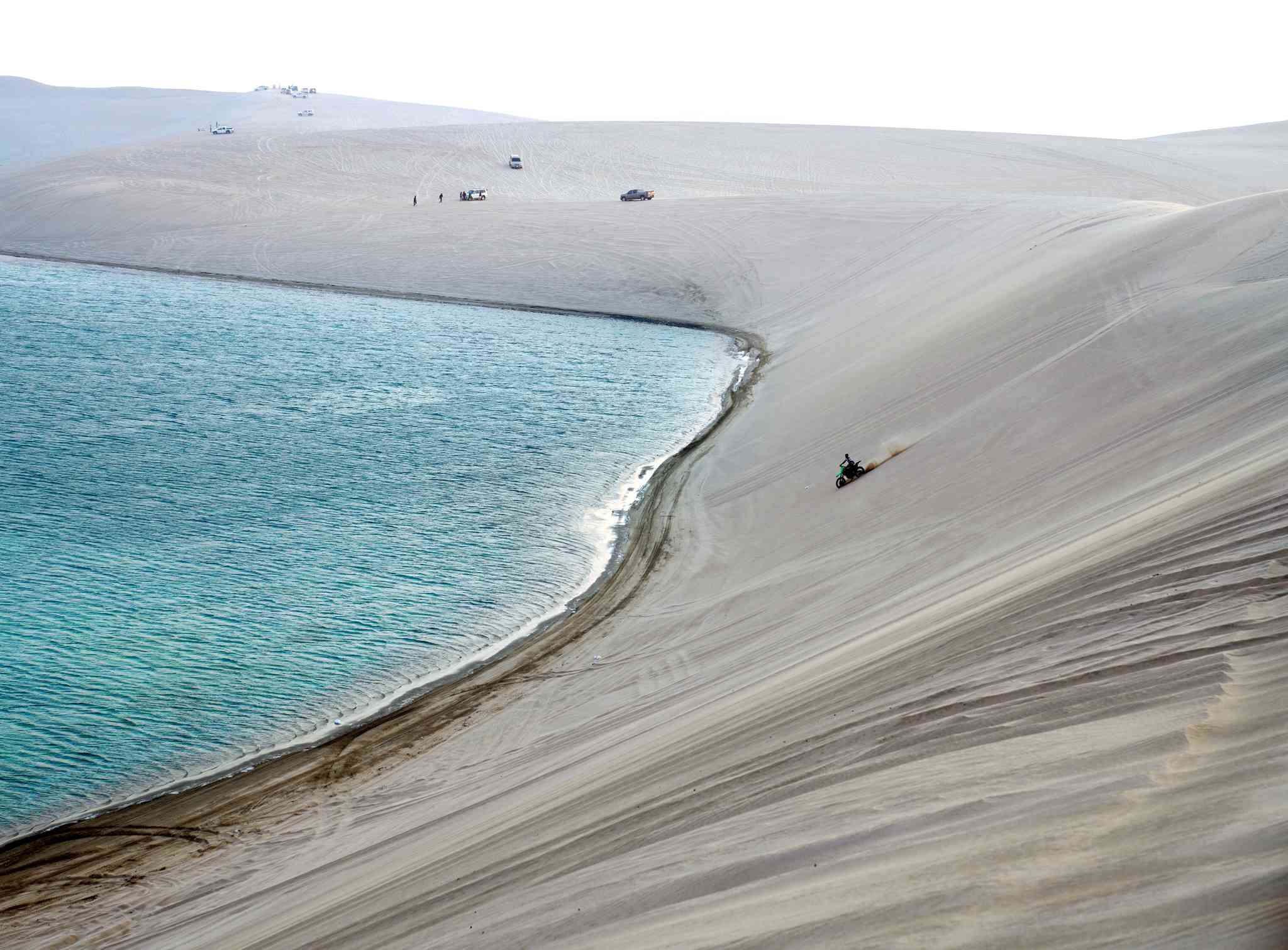 Blick auf die Landschaft von Sealine - private Tagesreise von Doha - Foto 3