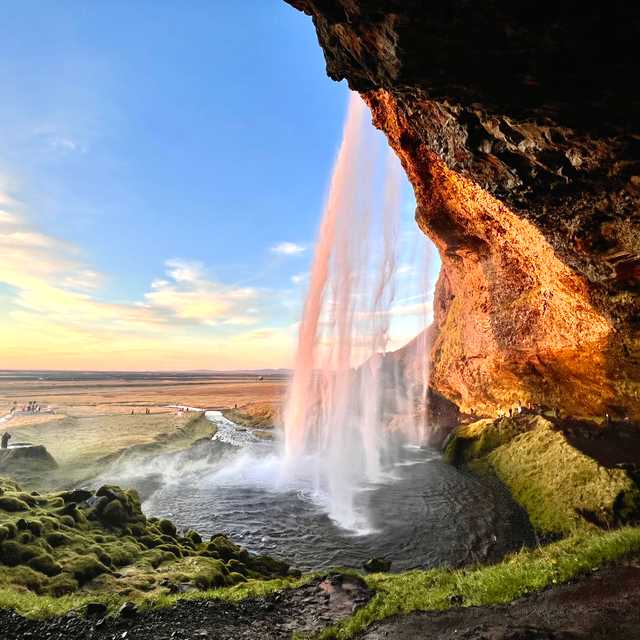 Reykjavik to Seljalandsfoss: Private day trip