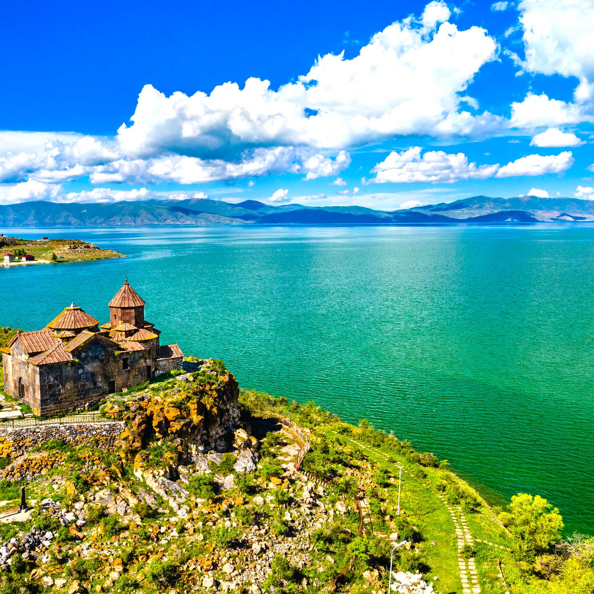 Private car transfers in Armenia from Sevan
