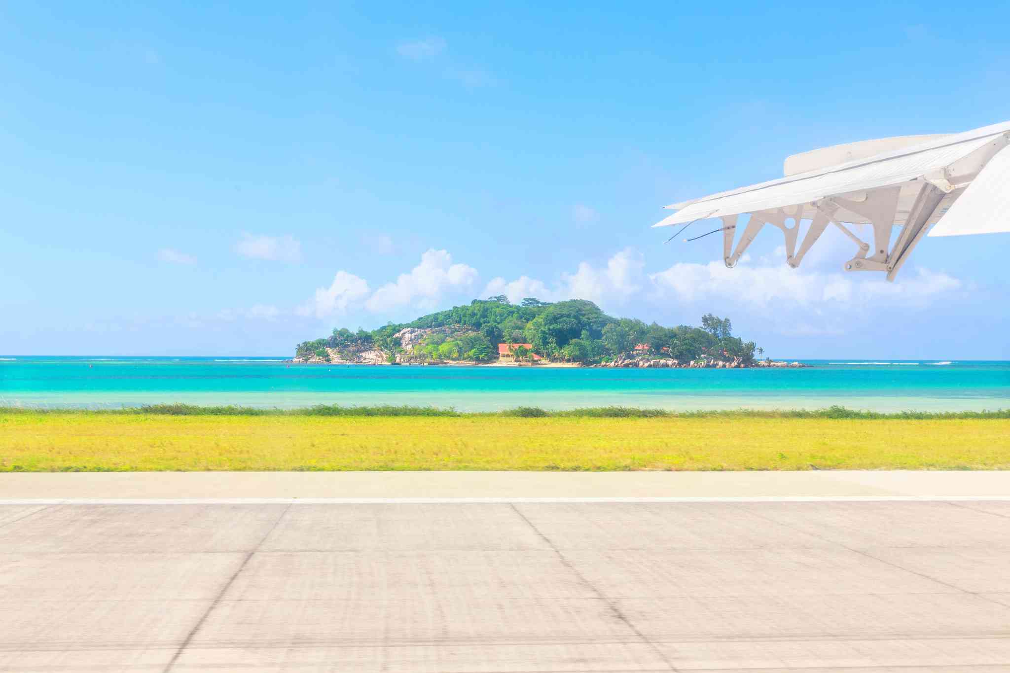 Scenic view of Quatre Bornes - private day trip from Seychelles Airport - photo 6