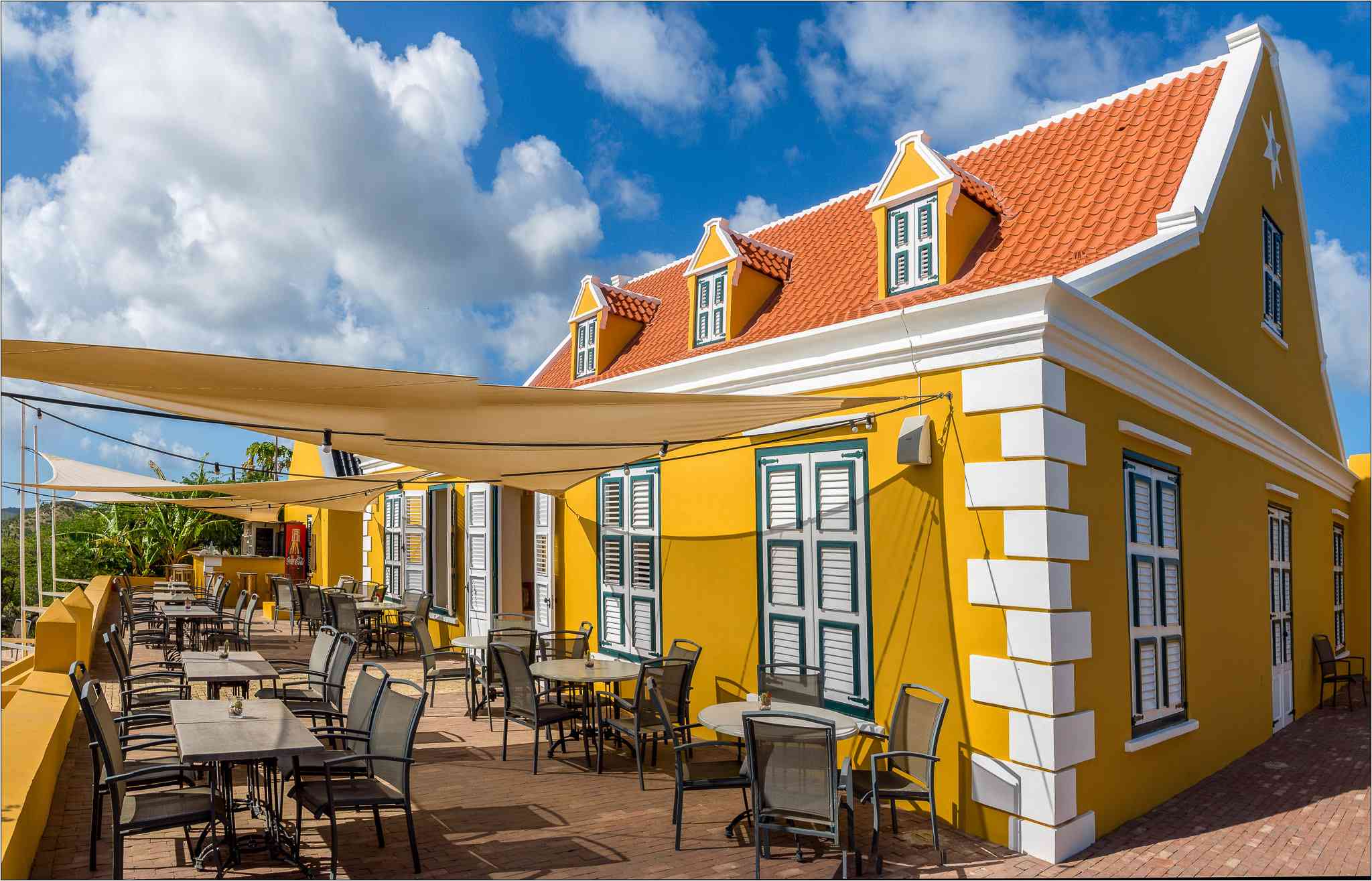 Scenic view of William Town - private day trip from Soto, Curacao - photo 6