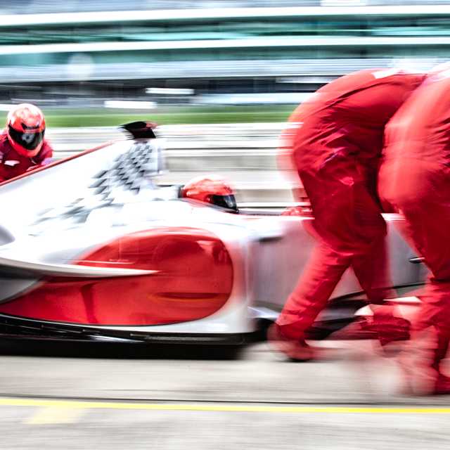 Maßgeschneiderte Fahrten für Immersive sports day trips in iconic destinations - Private Transfers von Daytrip