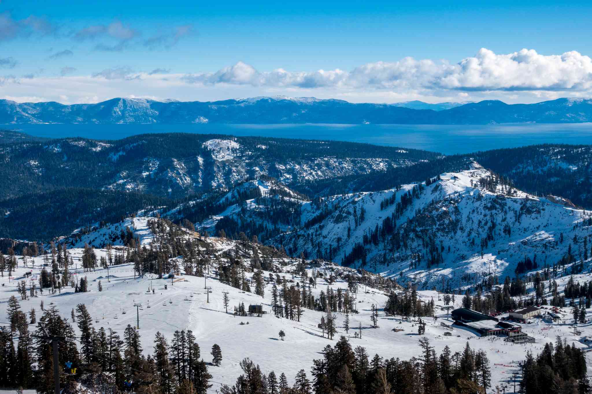Vue pittoresque de Squaw Valley Resort, CA - excursion privée d'une journée depuis Sunnyvale, CA - photo 3