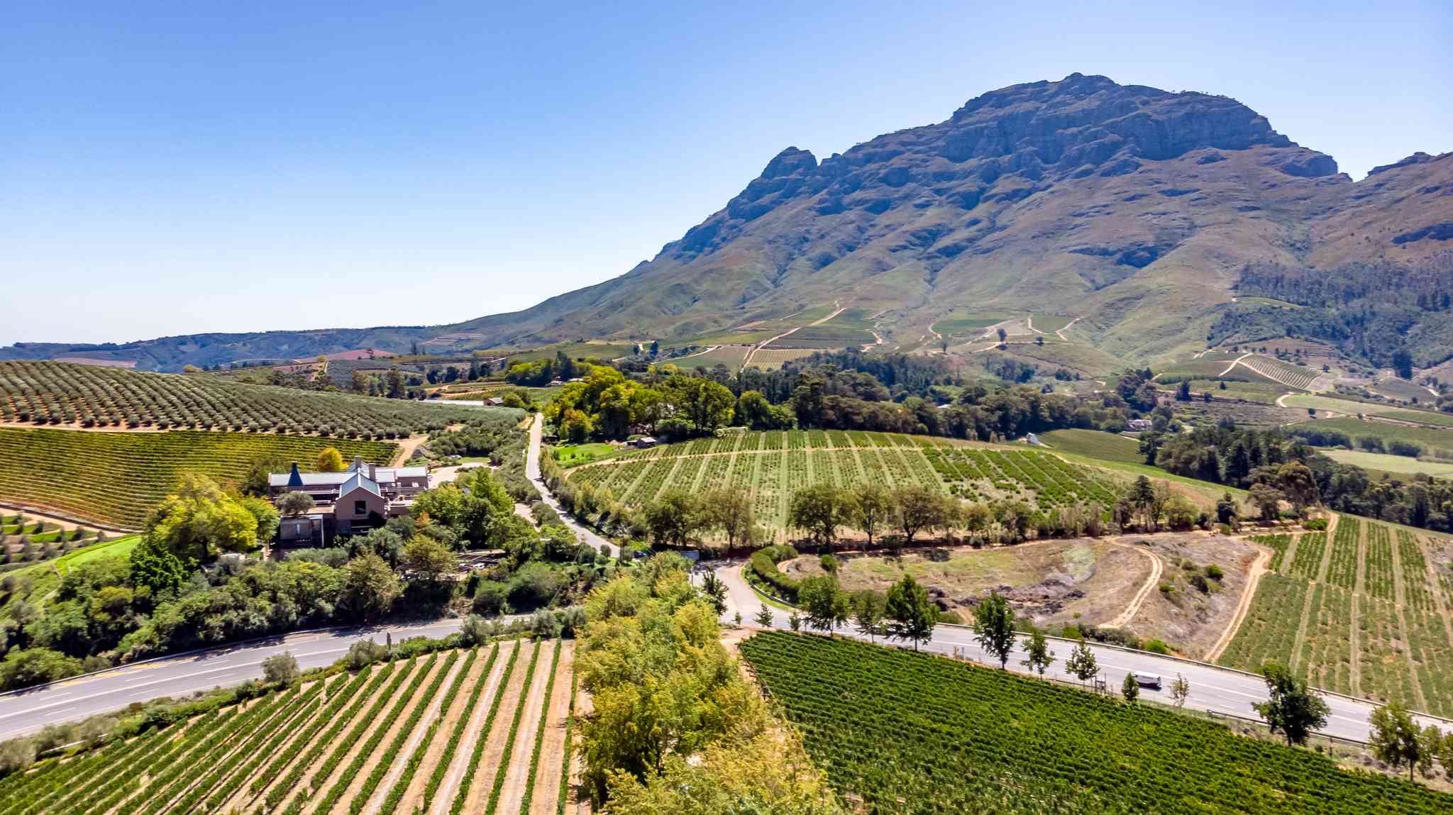 Scenic view of Stellenbosch - private day trip from Cape Town - photo 2
