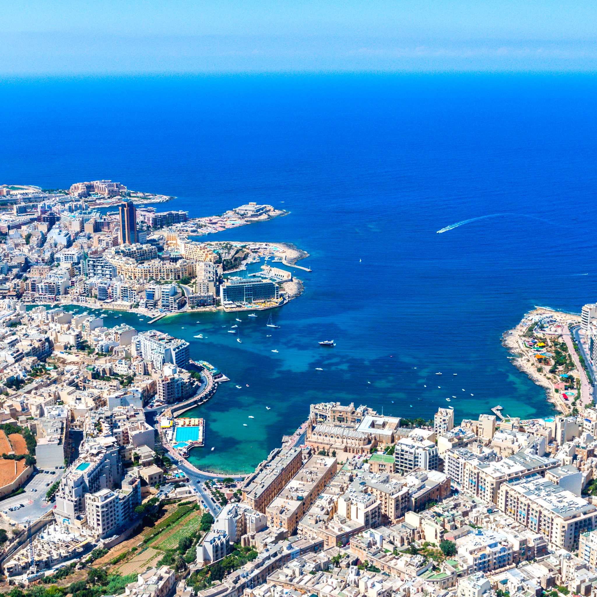 Private car transfers in Malta from St. Julian's