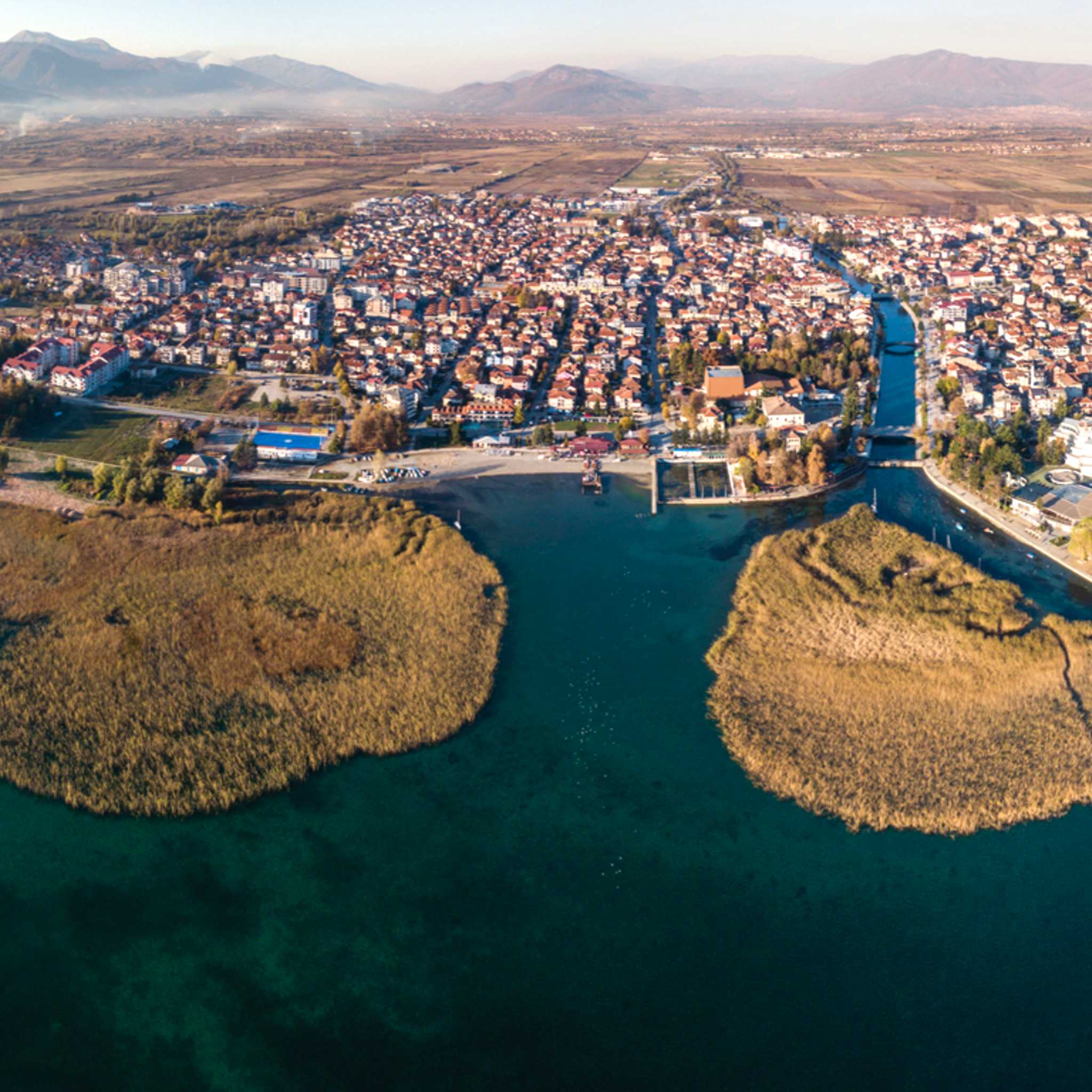 Private car transfers in North Macedonia from Struga