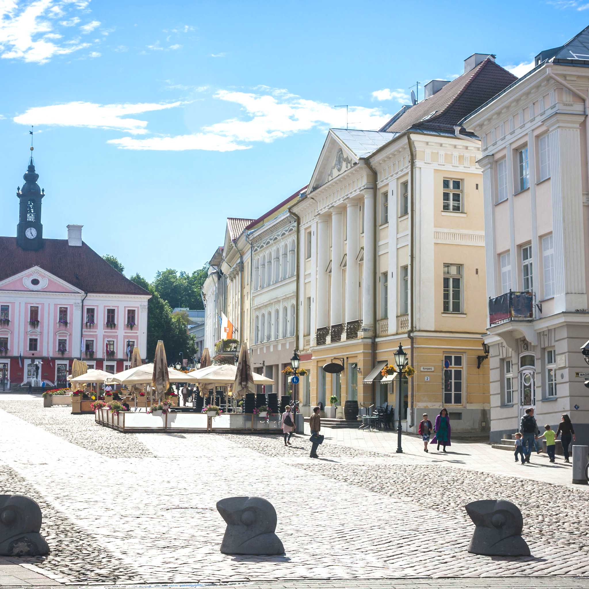 Private car transfers in Estonia from Tartu