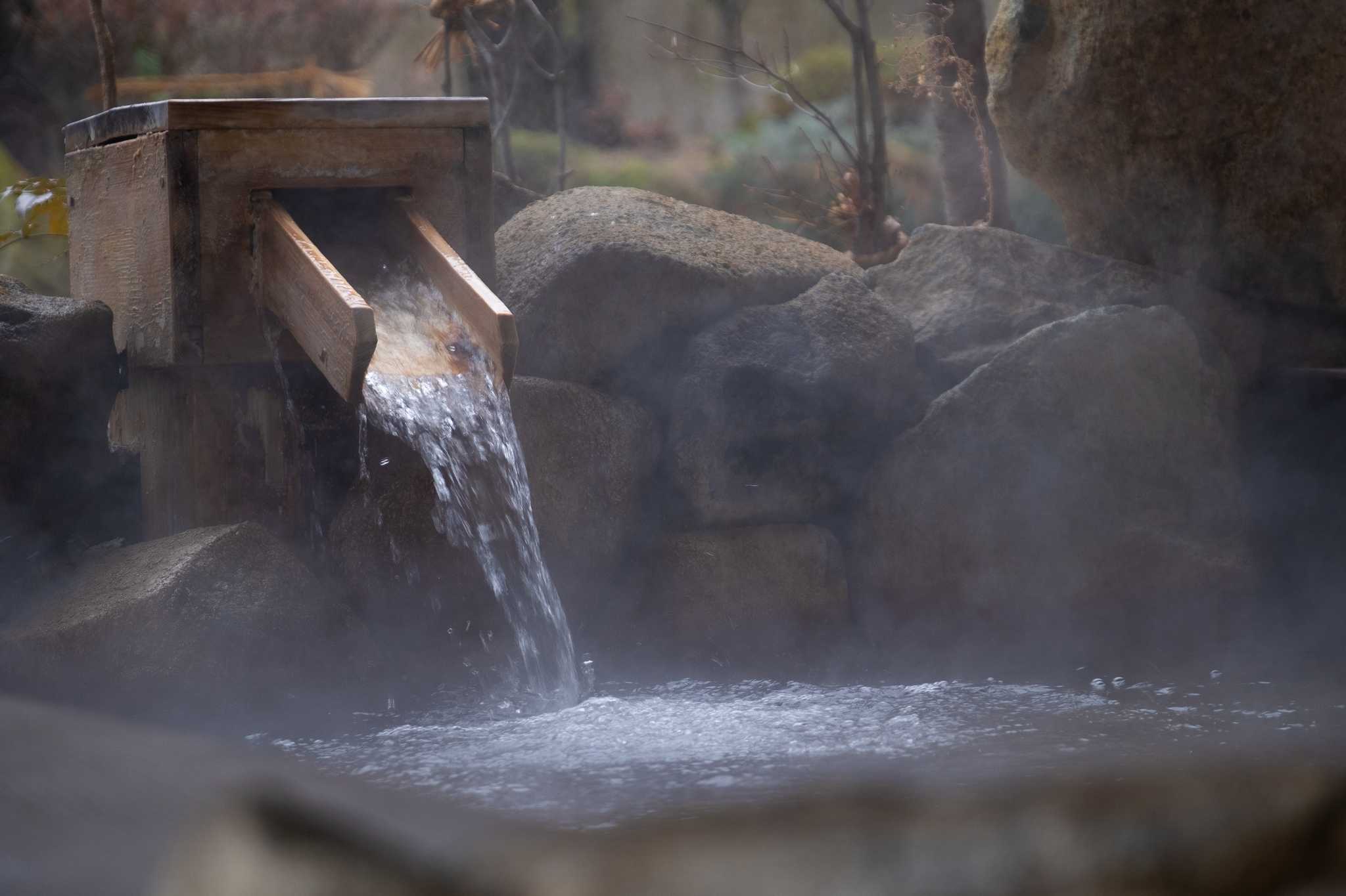 Resplan stopp vid Tenzan Onsen på privat dagsutflykt från Tokyo
