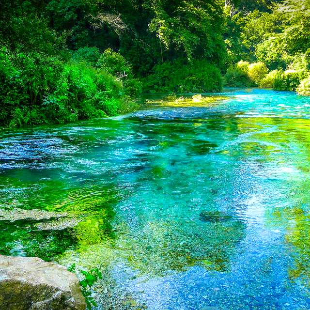 Saranda to Blue Eye and Mesopotam Church: Private day trip