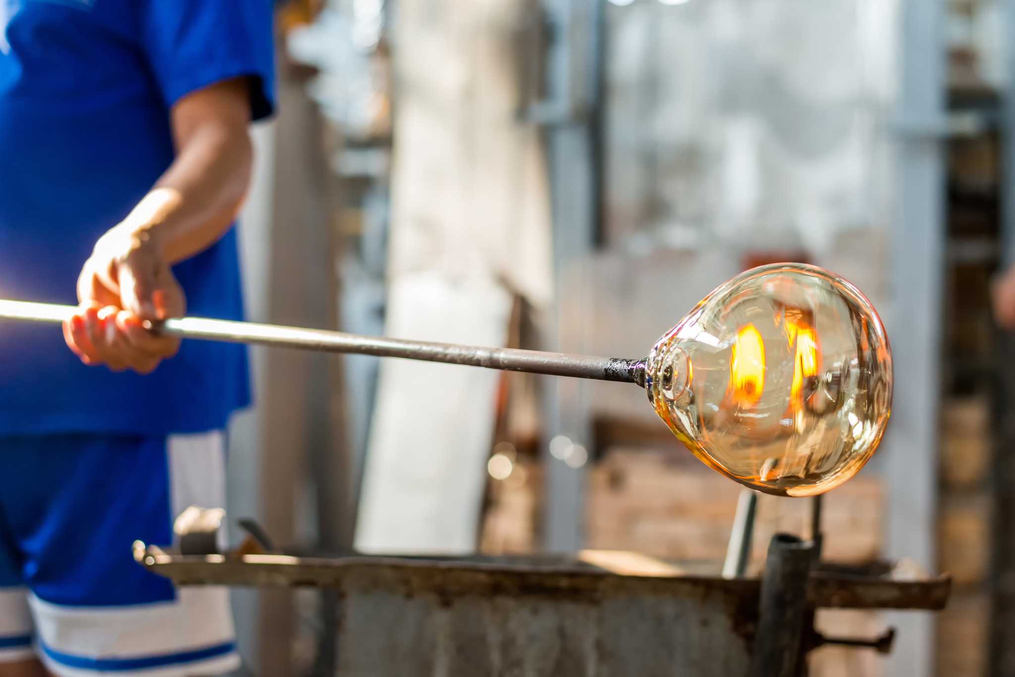 Parada del itinerario en The Ruckl Family Glassworks en excursión privada desde Prague