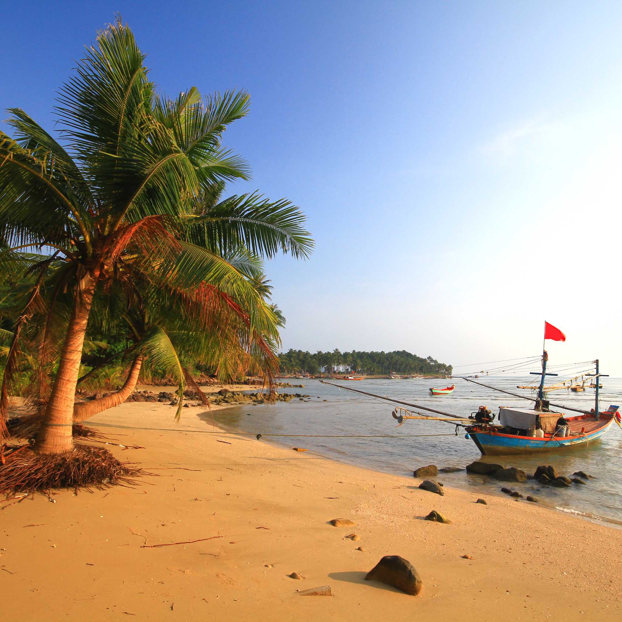 Thung Makham Noi Beach