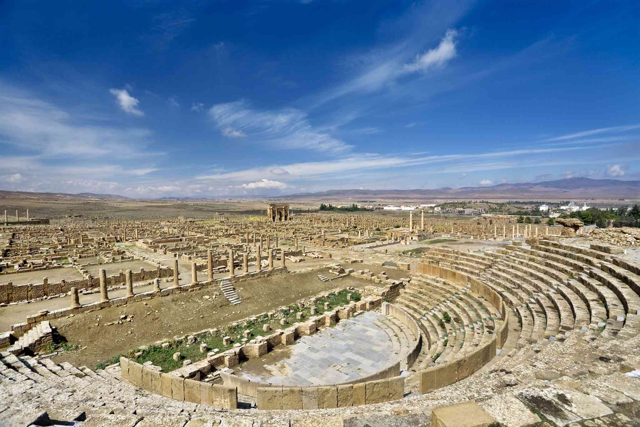 Scenic view of Timgad - private day trip from Algiers - photo 4