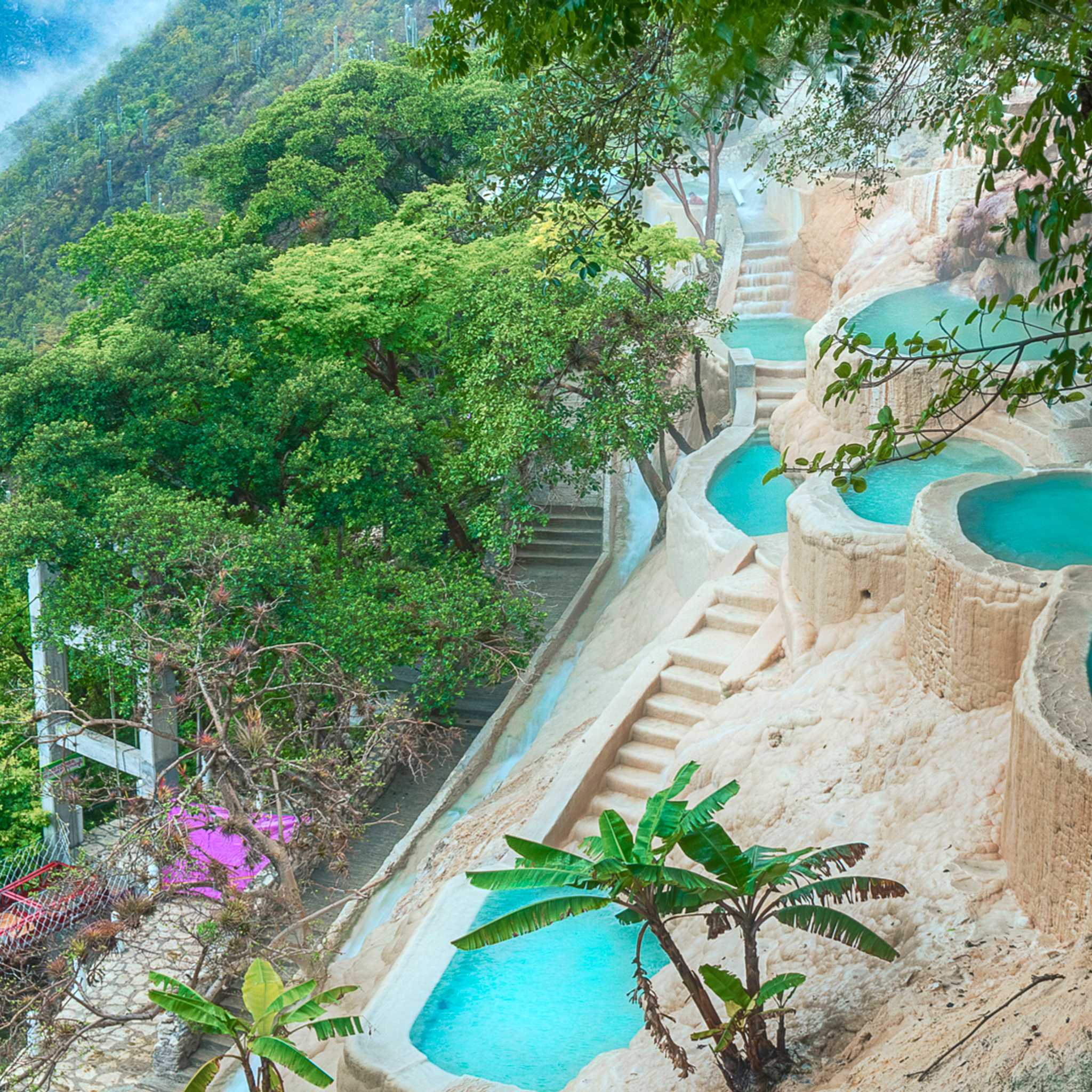 Tolantongo Caves