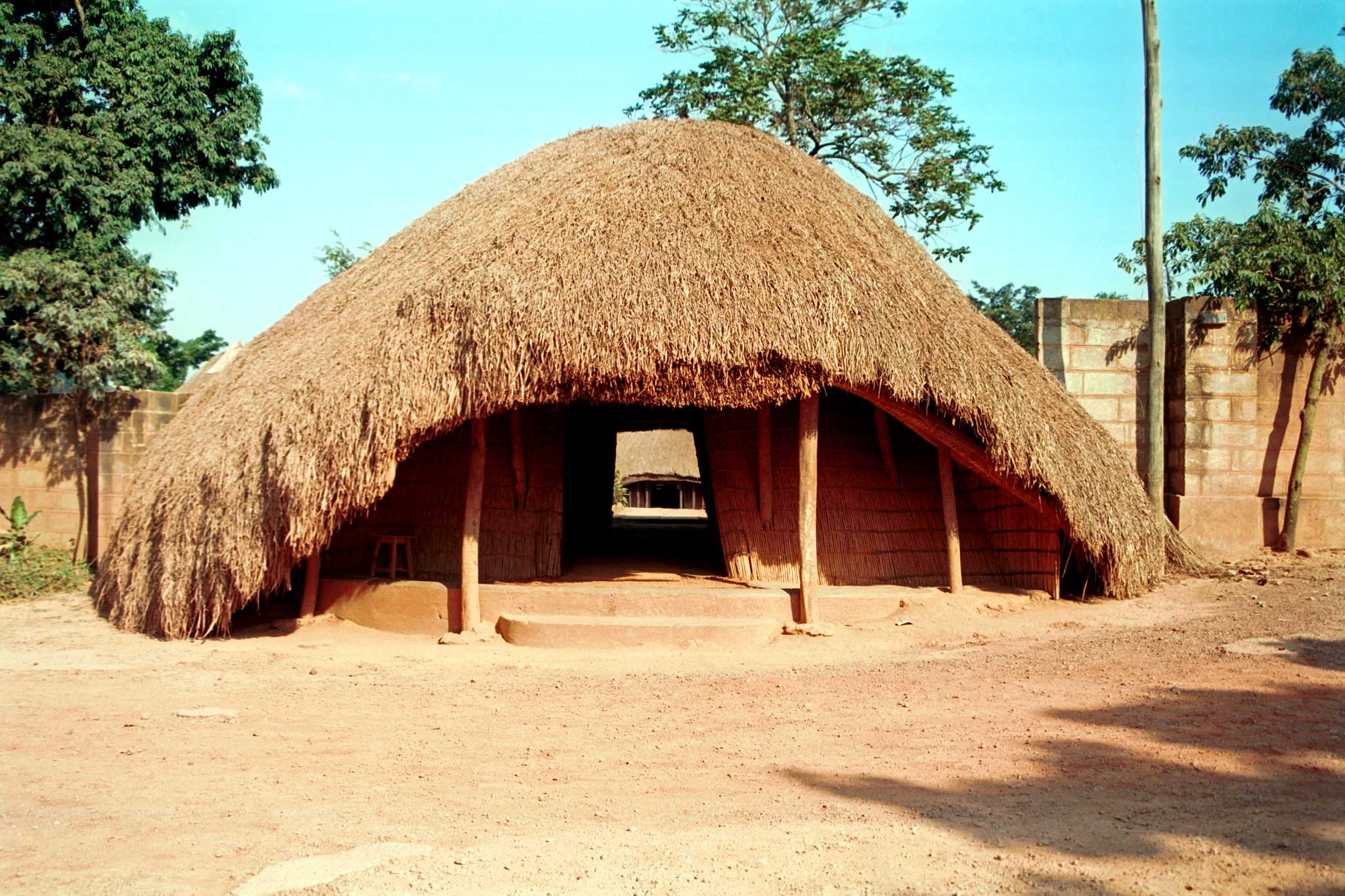 Visit Nnamasole Kanyange Tombs on the way from entebbe-ug to mityana-ug with Daytrip