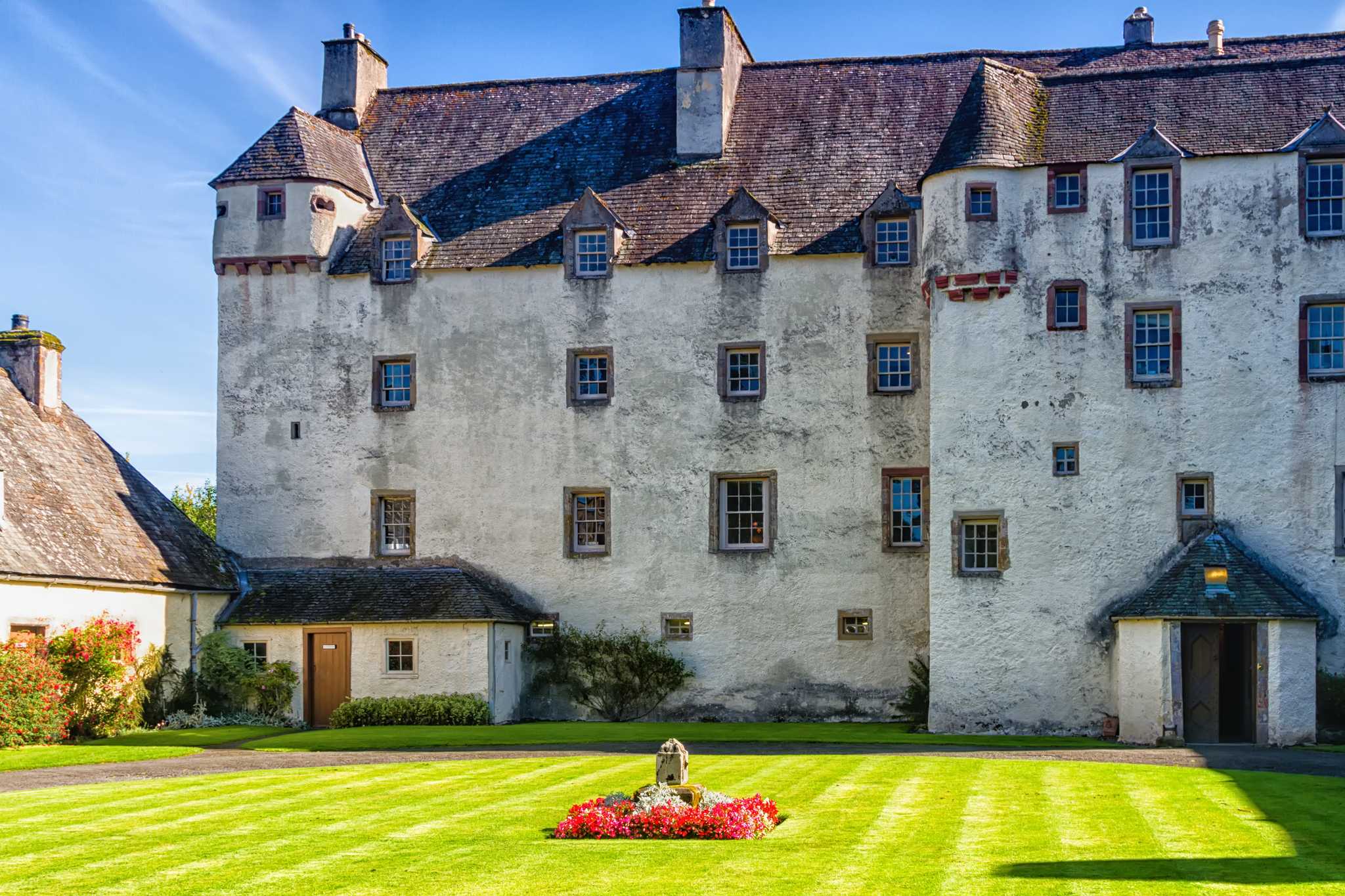 Itinerary stop at Traquair House on private day trip from Edinburgh