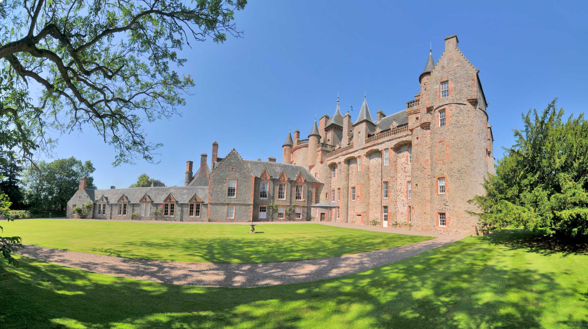 Itinerary stop at Traquair House on private day trip from Edinburgh