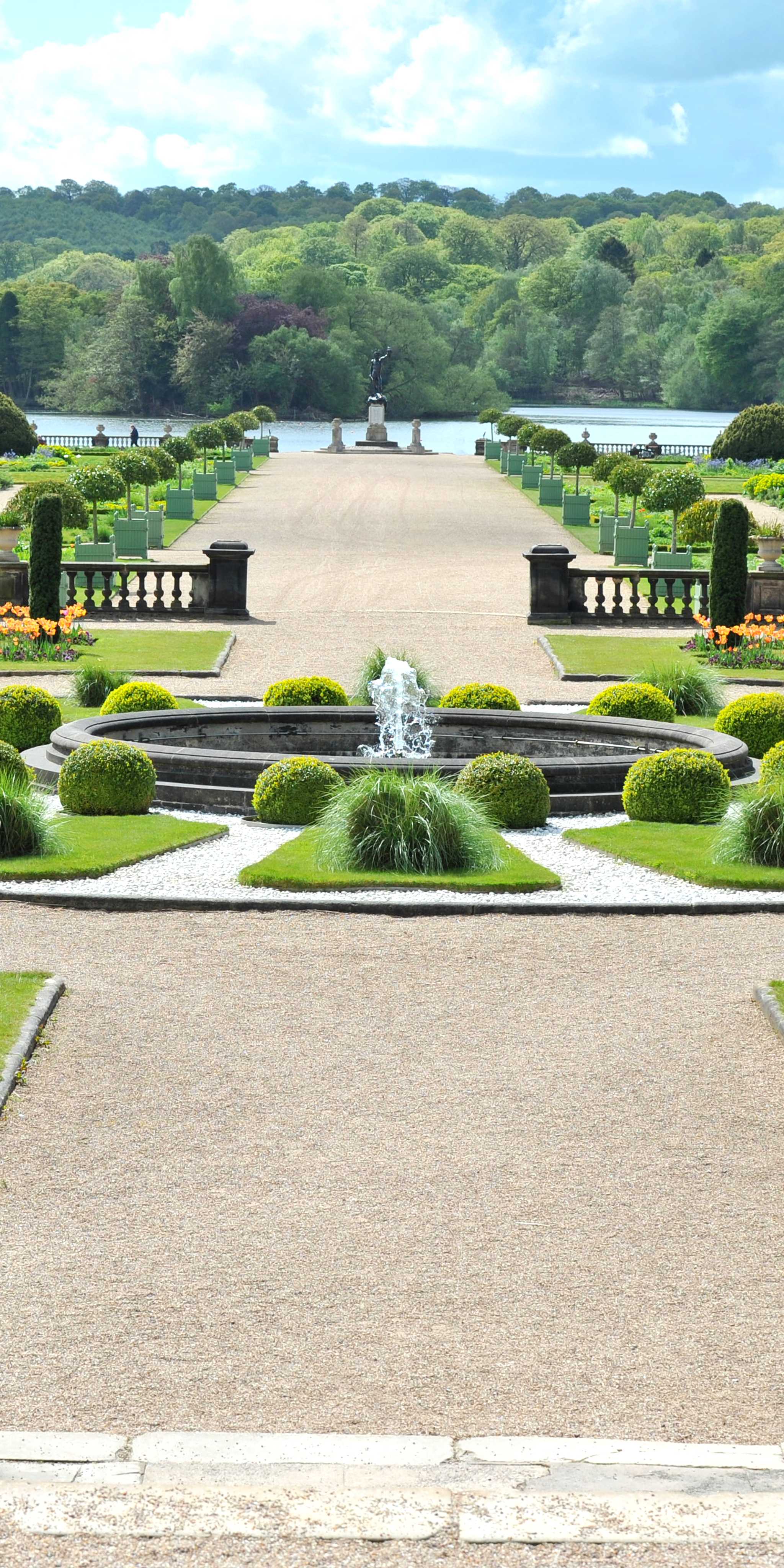 特伦特汉姆庄园与花园