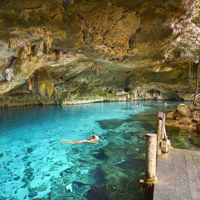 Tulum and Dos Ojos Turquoise Waters: Day trip from Cancun