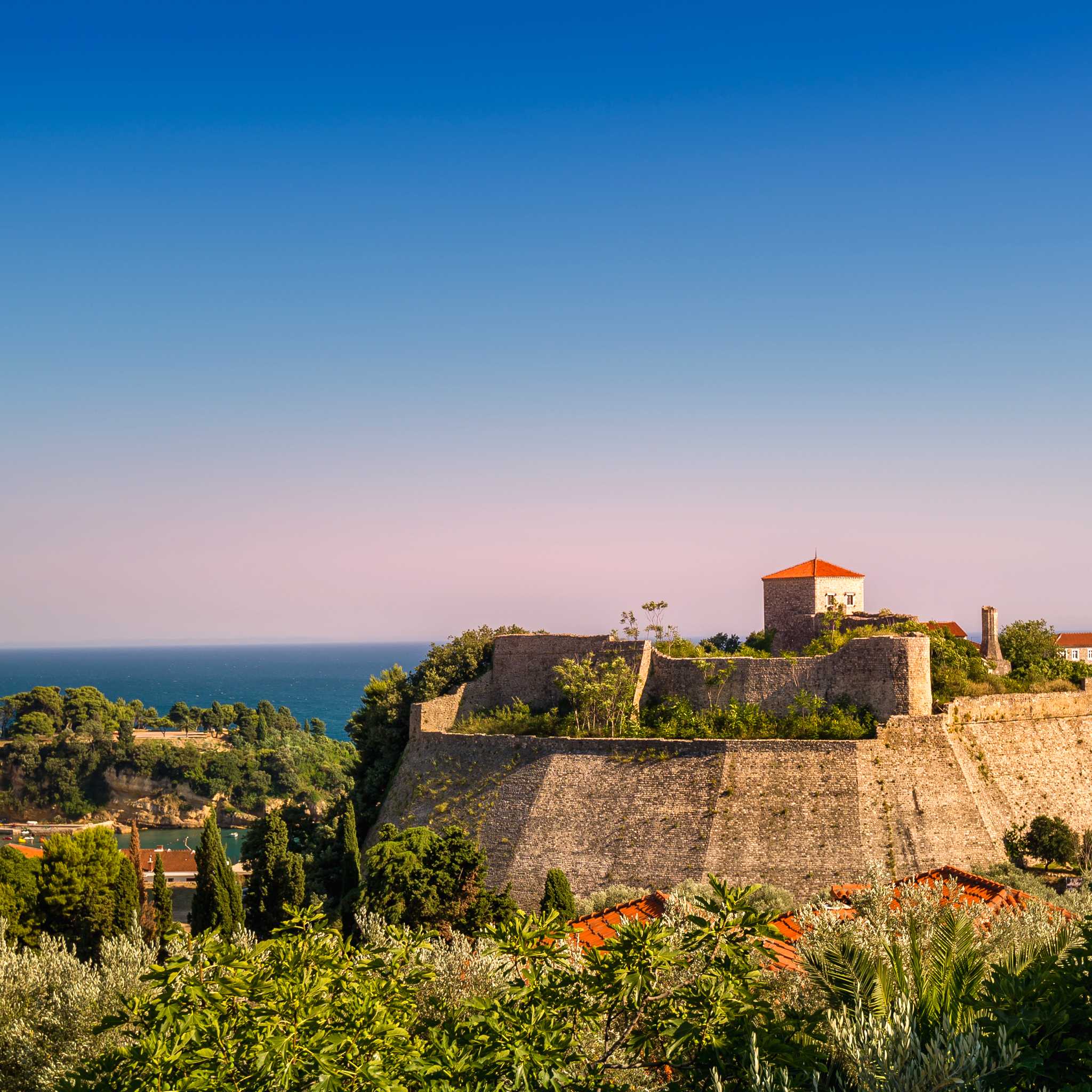 Private car transfers in Montenegro from Ulcinj